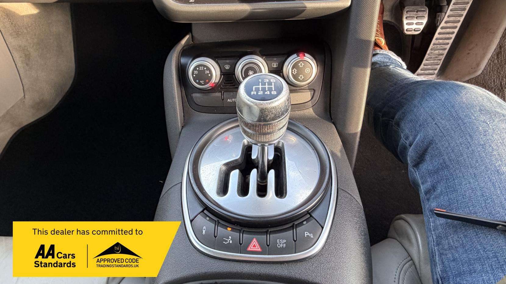 2008 AUDI R8 2008 AUDI R8