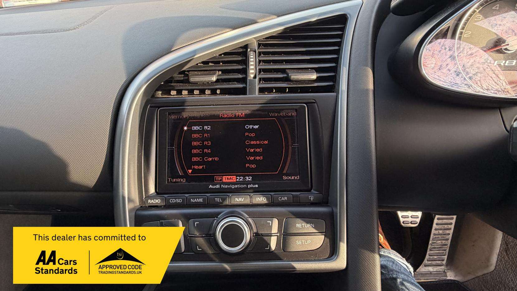 2008 AUDI R8 2008 AUDI R8