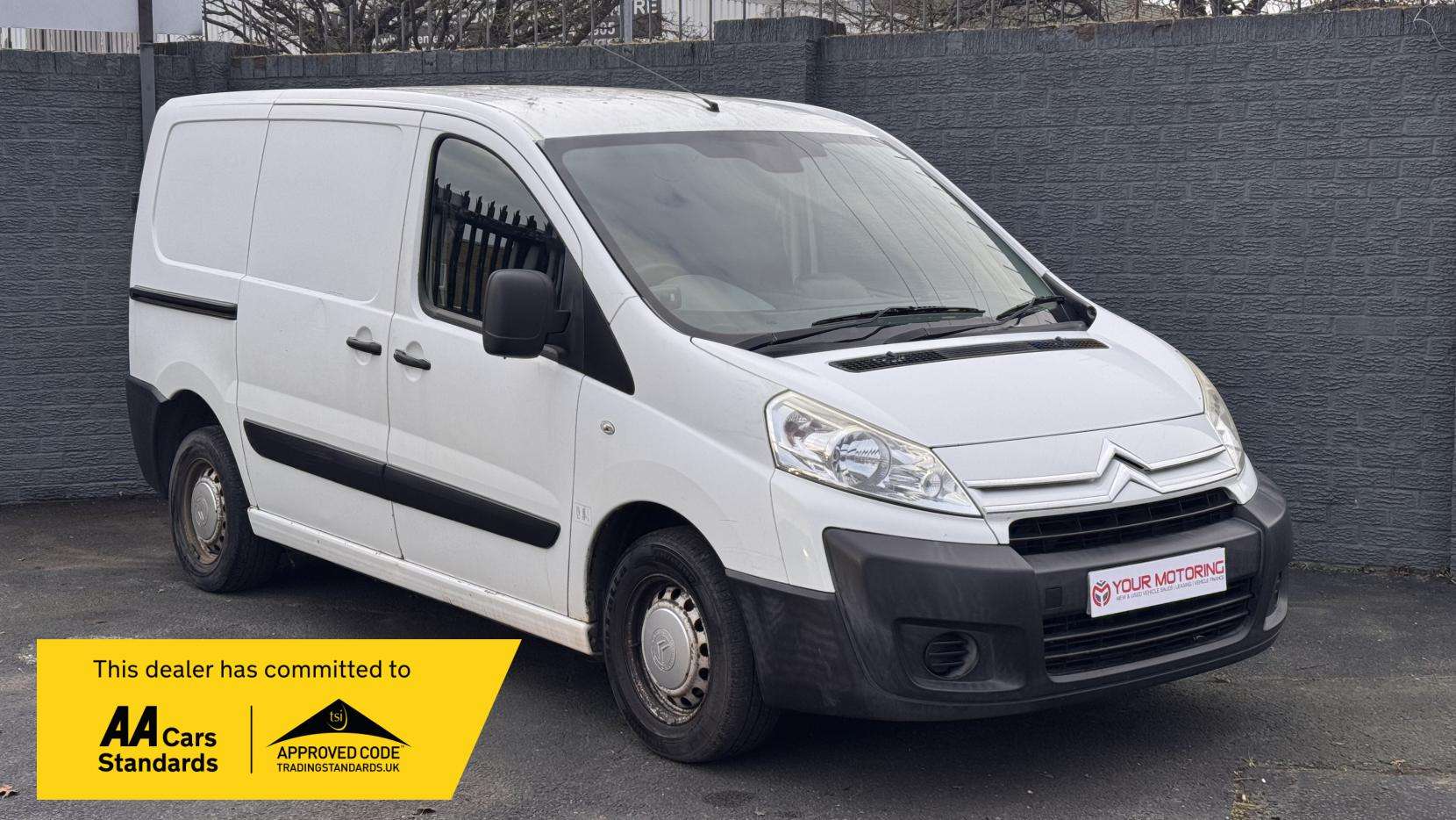A 2011 CITROEN DISPATCH 1.6 1000 HDi Enterprise Panel Van 5dr Diesel Manual L1 H1 (198 g/km, 90 bhp) A 2011 CITROEN DISPATCH 1.6 1000 HDi Enterprise Panel Van 5dr Diesel Manual L1 H1 (198 g/km, 90 bhp)