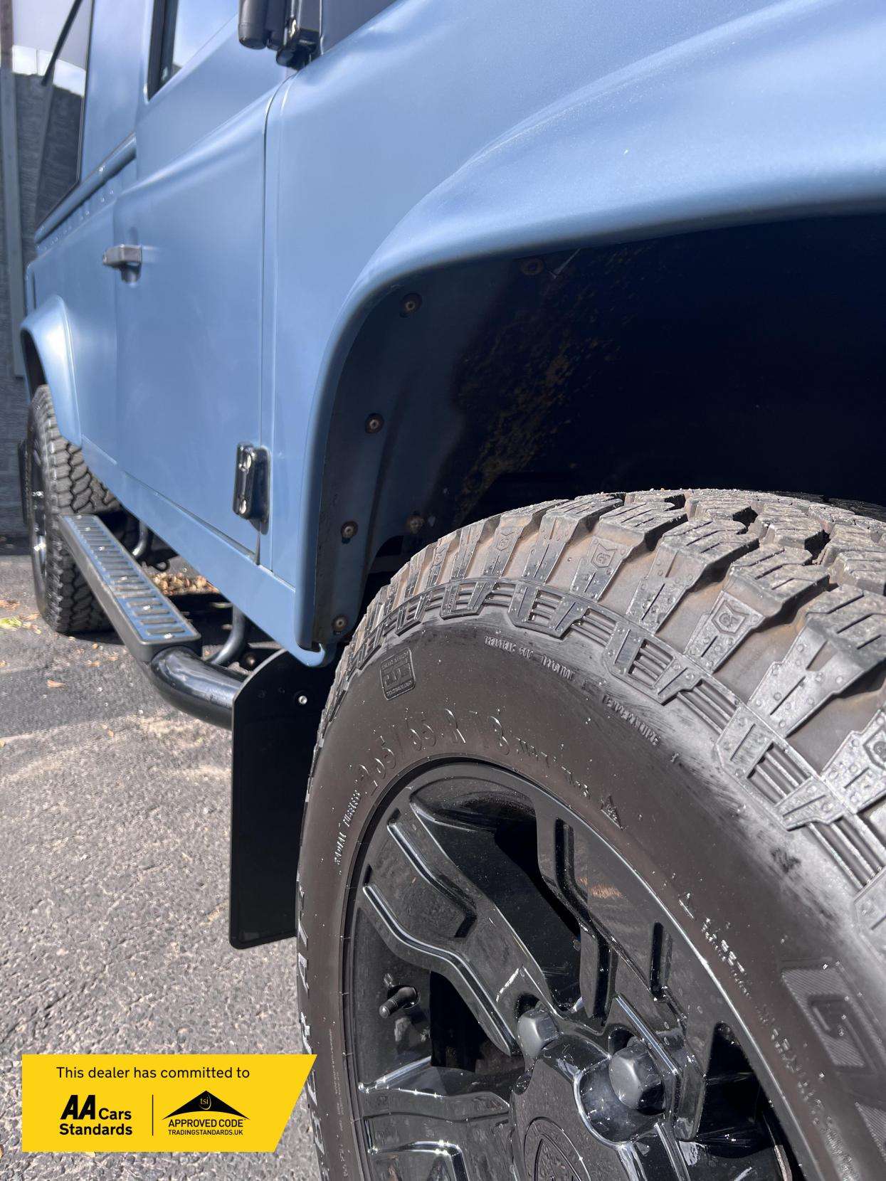 1991 LAND ROVER DEFENDER 110 1991 LAND ROVER DEFENDER 110