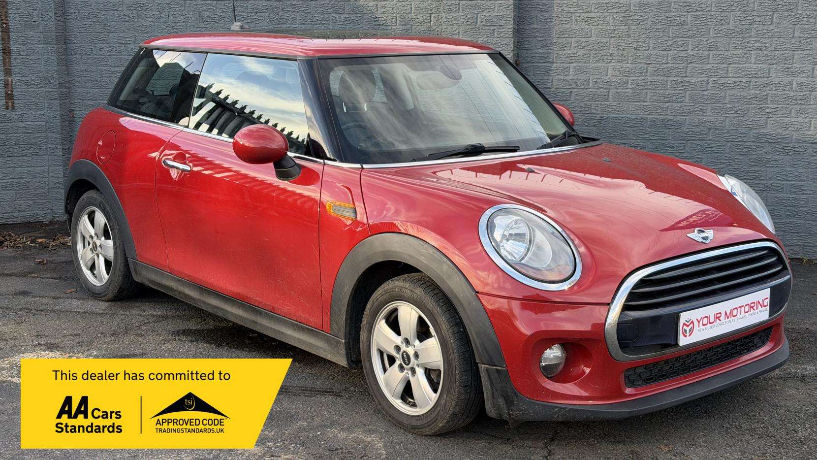 A 2015 MINI HATCH 1.5 Cooper Hatchback 3dr Petrol Manual Euro 6 (s/s) (136 ps) A 2015 MINI HATCH 1.5 Cooper Hatchback 3dr Petrol Manual Euro 6 (s/s) (136 ps)