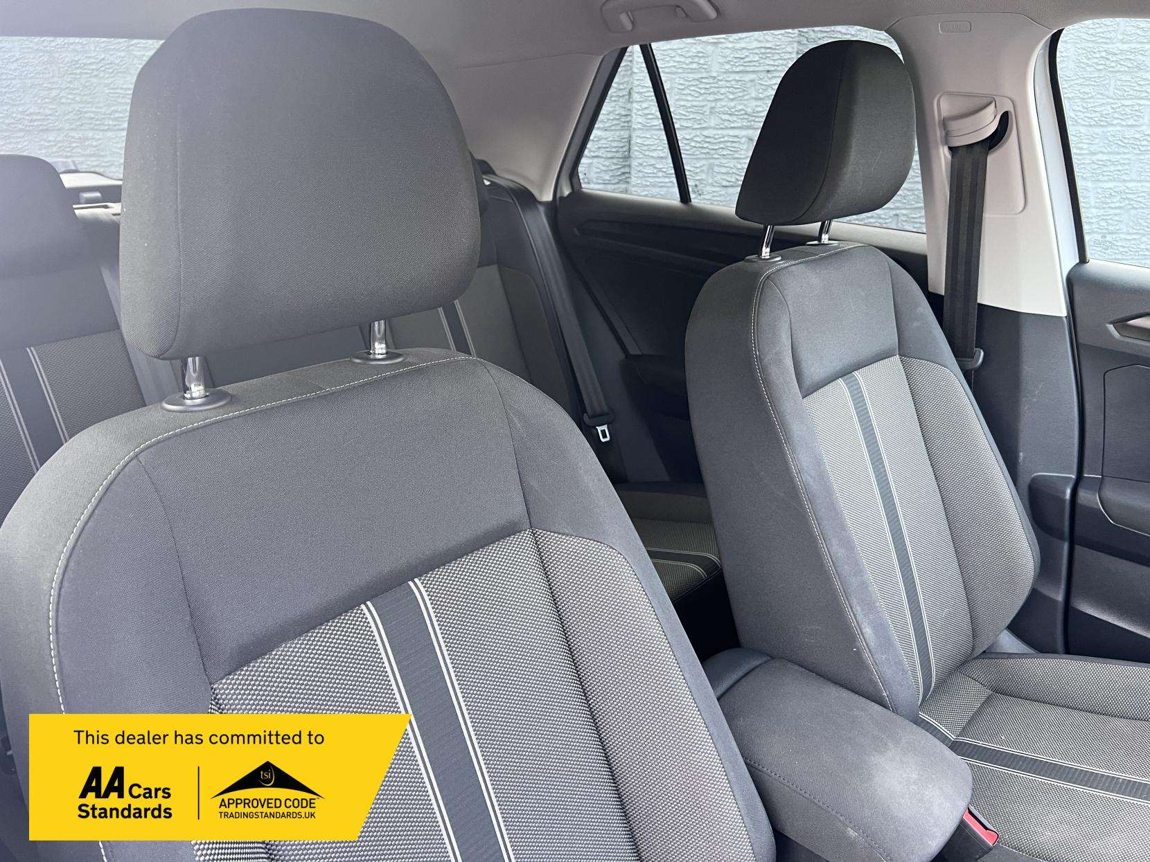 2019 VOLKSWAGEN T-ROC 2019 VOLKSWAGEN T-ROC