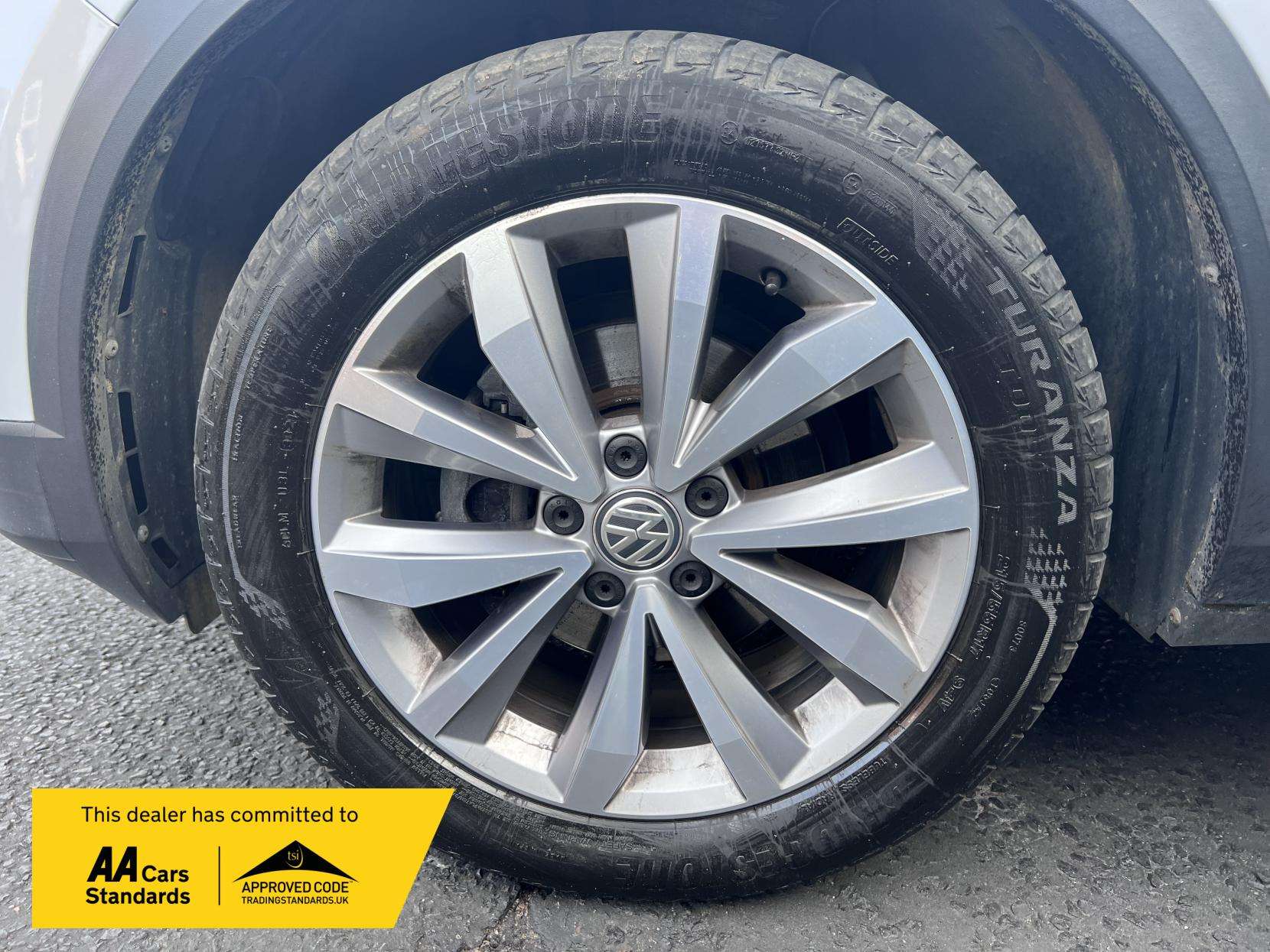 2019 VOLKSWAGEN T-ROC 2019 VOLKSWAGEN T-ROC