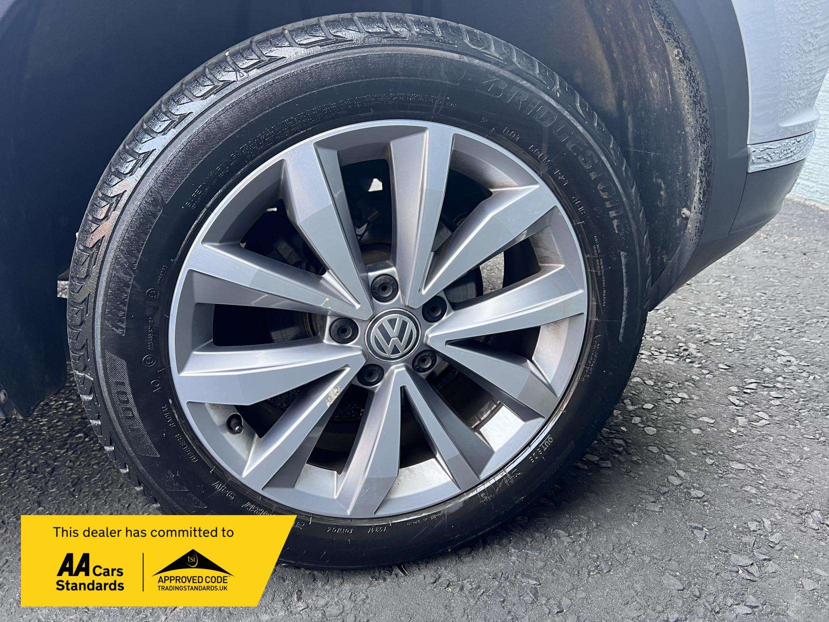 2019 VOLKSWAGEN T-ROC 2019 VOLKSWAGEN T-ROC