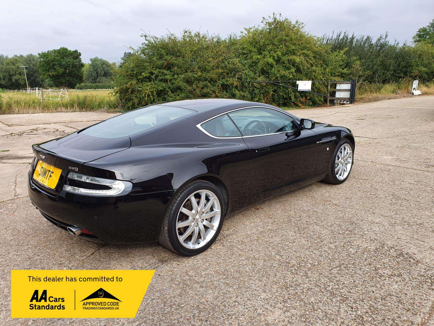 2005 ASTON MARTIN DB9 2005 ASTON MARTIN DB9