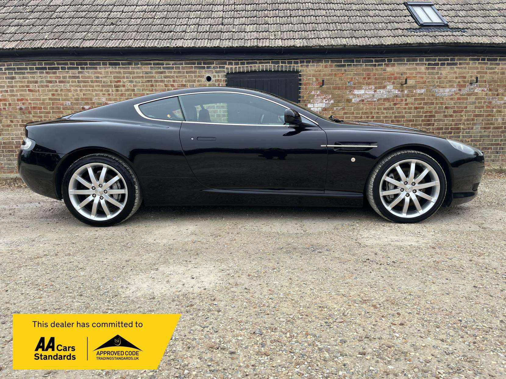 2005 ASTON MARTIN DB9 2005 ASTON MARTIN DB9