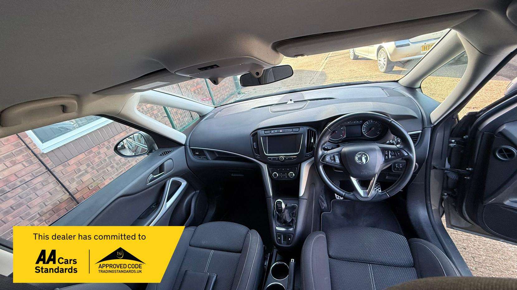 2017 VAUXHALL ZAFIRA TOURER 2017 VAUXHALL ZAFIRA TOURER