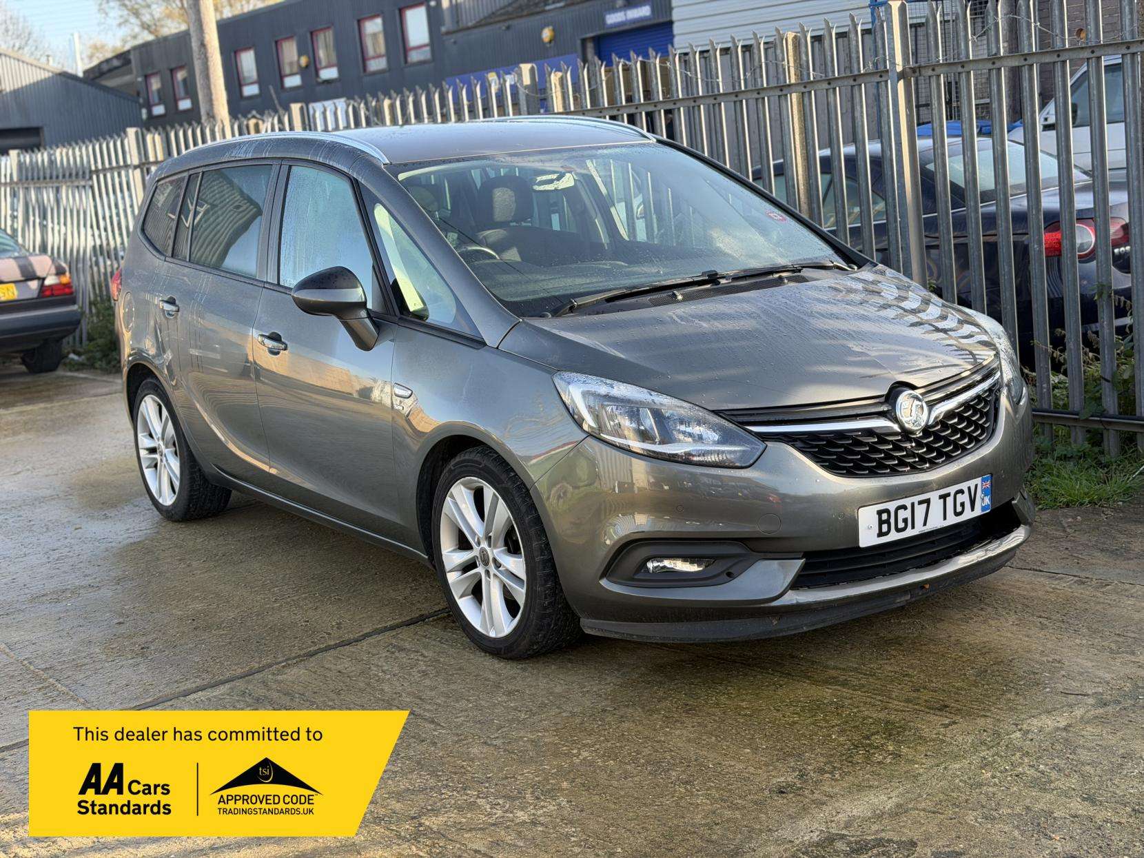 2017 VAUXHALL ZAFIRA TOURER 2017 VAUXHALL ZAFIRA TOURER