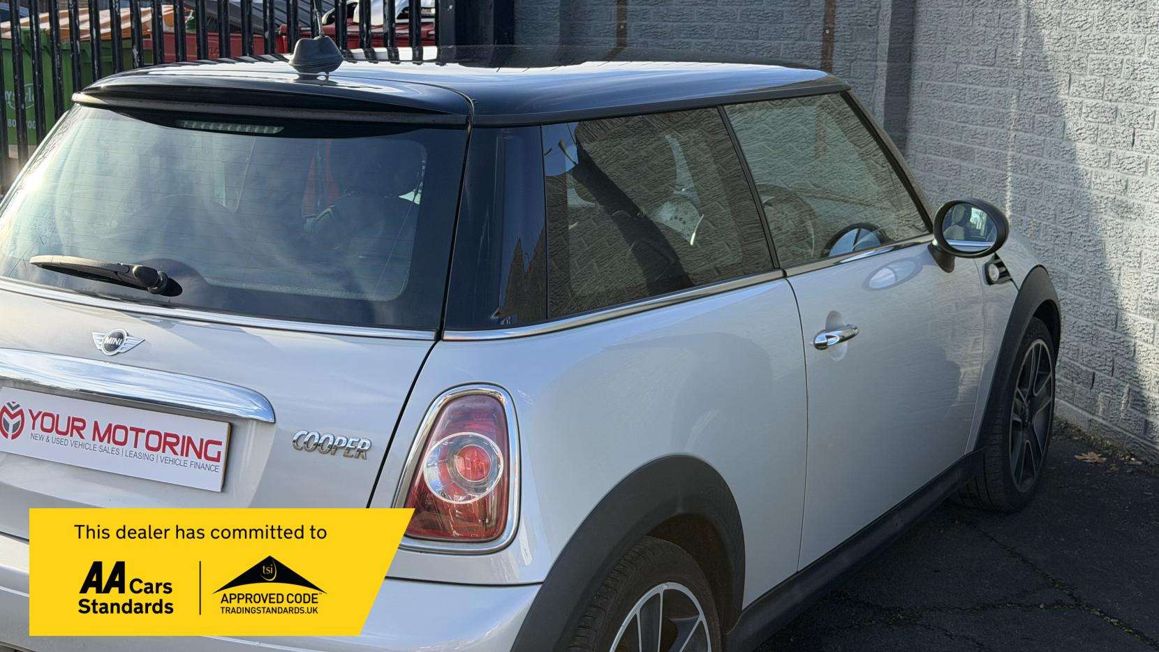 2012 MINI HATCH 2012 MINI HATCH