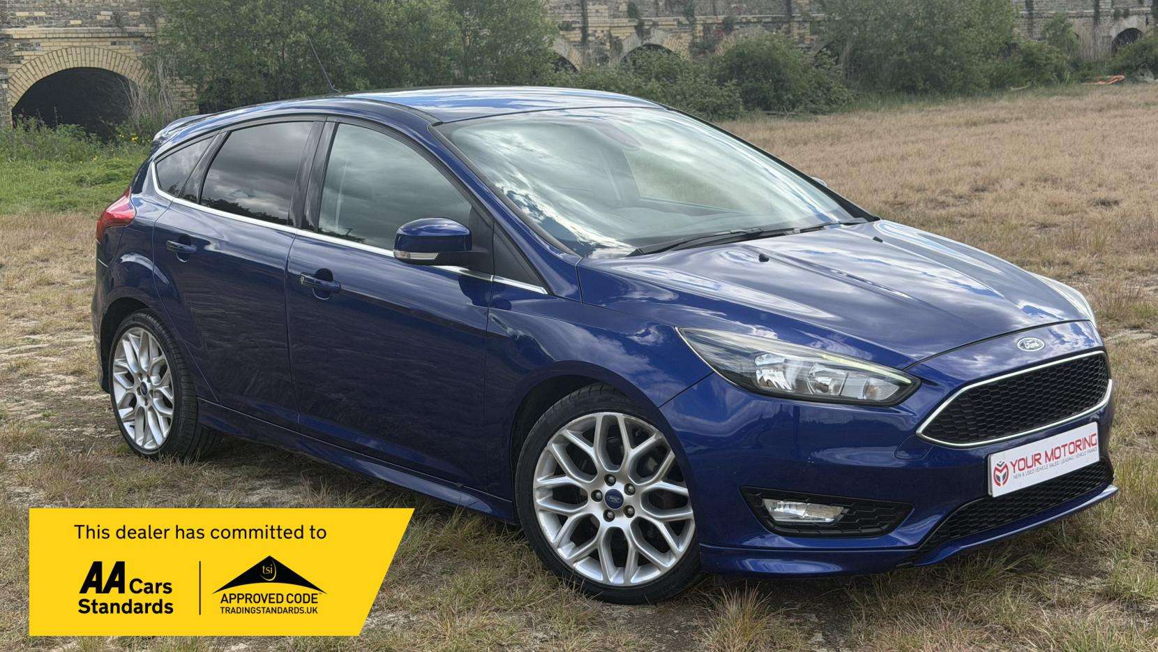 A 2015 FORD FOCUS 1.0T EcoBoost Zetec S Hatchback 5dr Petrol Manual Euro 6 (s/s) (125 ps) A 2015 FORD FOCUS 1.0T EcoBoost Zetec S Hatchback 5dr Petrol Manual Euro 6 (s/s) (125 ps)