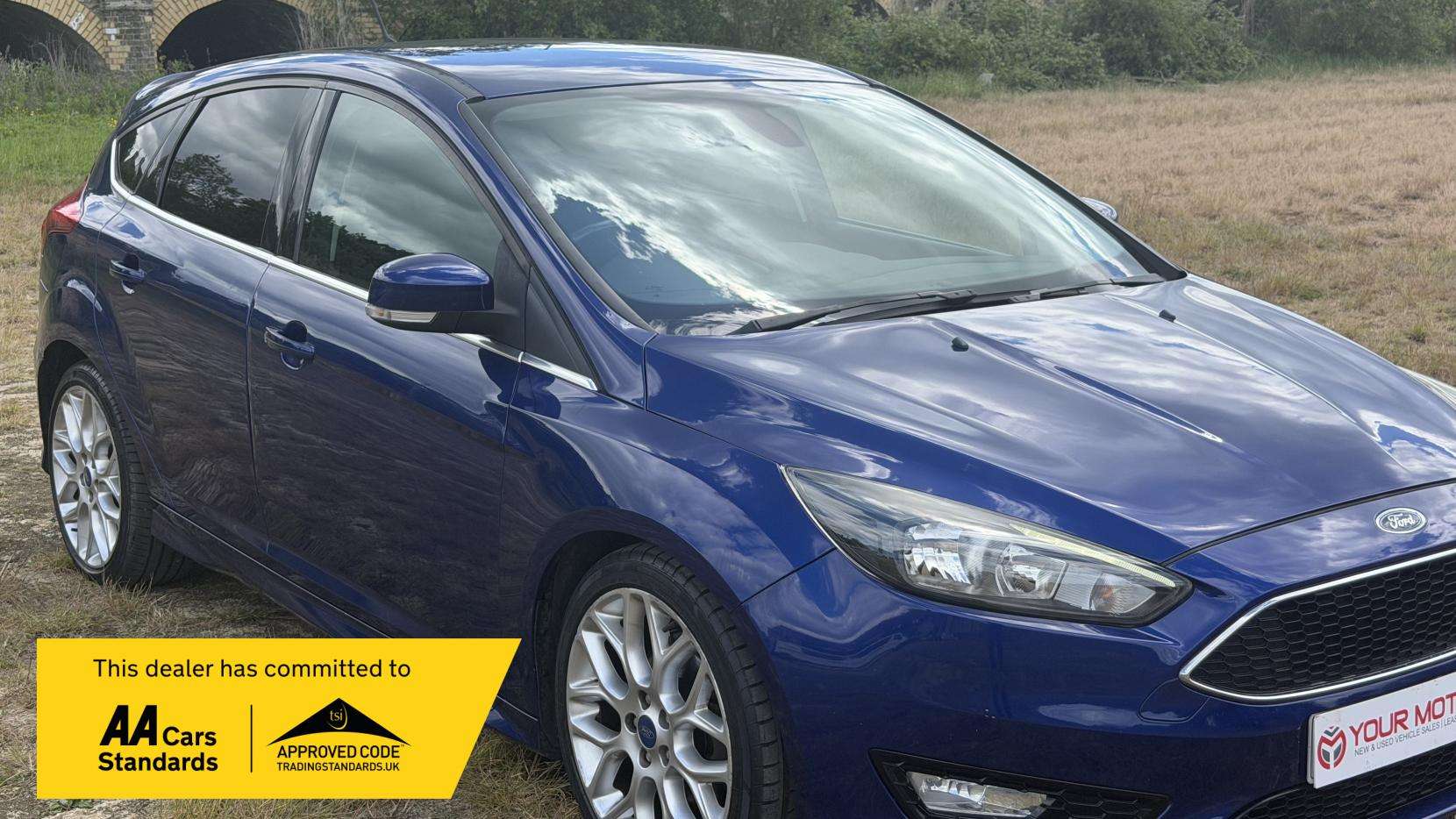 A 2015 FORD FOCUS 1.0T EcoBoost Zetec S Hatchback 5dr Petrol Manual Euro 6 (s/s) (125 ps) A 2015 FORD FOCUS 1.0T EcoBoost Zetec S Hatchback 5dr Petrol Manual Euro 6 (s/s) (125 ps)