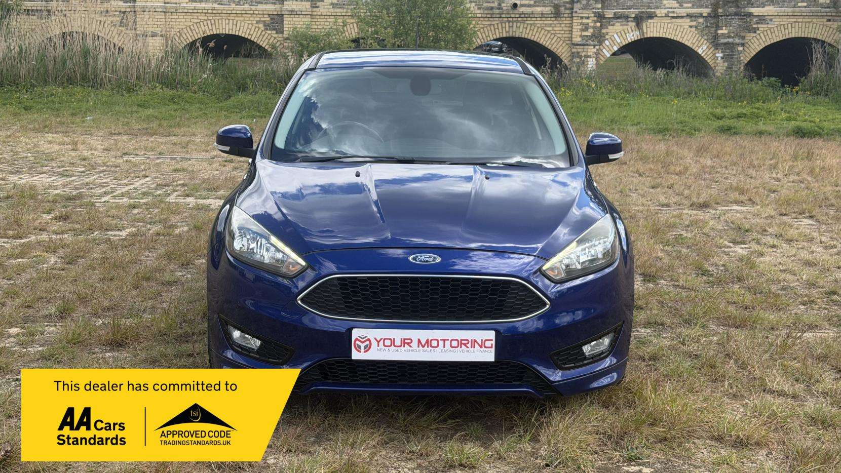 A 2015 FORD FOCUS 1.0T EcoBoost Zetec S Hatchback 5dr Petrol Manual Euro 6 (s/s) (125 ps) A 2015 FORD FOCUS 1.0T EcoBoost Zetec S Hatchback 5dr Petrol Manual Euro 6 (s/s) (125 ps)