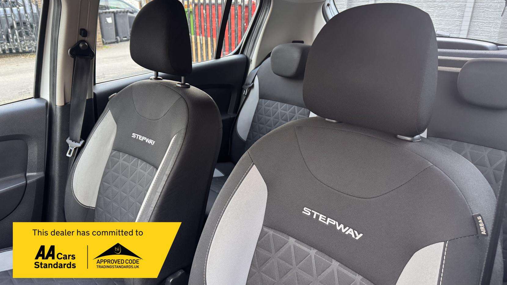 2014 DACIA SANDERO STEPWAY 2014 DACIA SANDERO STEPWAY