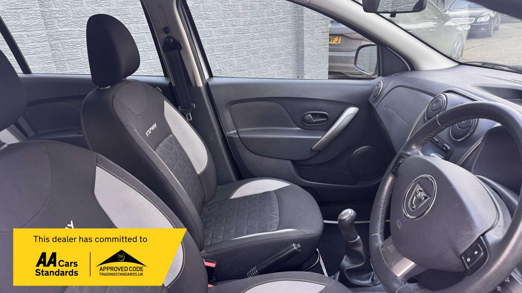 2014 DACIA SANDERO STEPWAY 2014 DACIA SANDERO STEPWAY