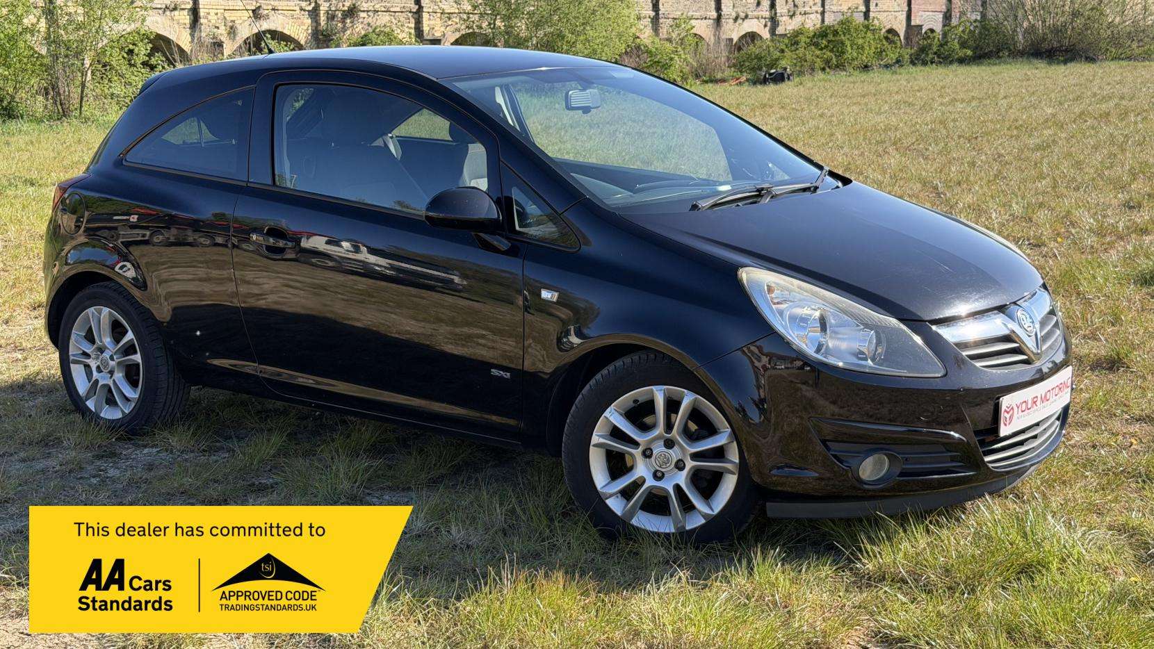 A 2009 VAUXHALL CORSA 1.2i 16v SXi Hatchback 3dr Petrol Manual (146 g/km, 79 bhp) A 2009 VAUXHALL CORSA 1.2i 16v SXi Hatchback 3dr Petrol Manual (146 g/km, 79 bhp)
