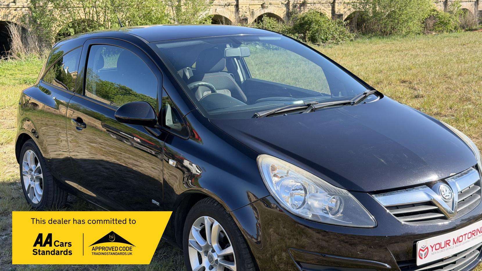 A 2009 VAUXHALL CORSA 1.2i 16v SXi Hatchback 3dr Petrol Manual (146 g/km, 79 bhp) A 2009 VAUXHALL CORSA 1.2i 16v SXi Hatchback 3dr Petrol Manual (146 g/km, 79 bhp)