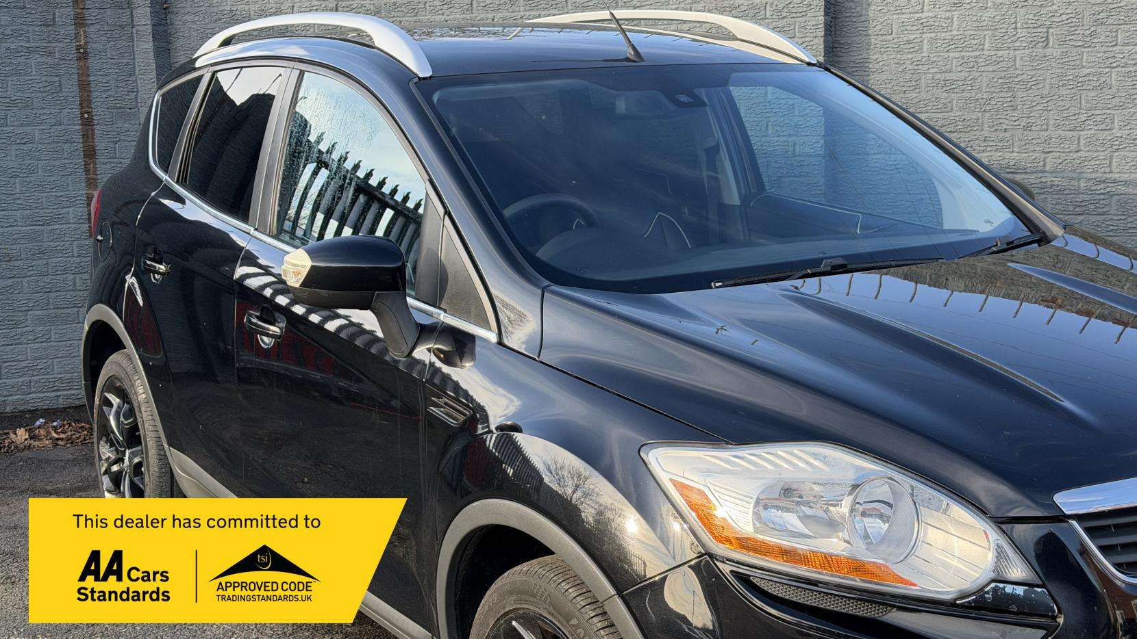 A 2010 FORD KUGA 2.0 TDCi Titanium SUV 5dr Diesel Manual 2WD Euro 4 (136 ps) A 2010 FORD KUGA 2.0 TDCi Titanium SUV 5dr Diesel Manual 2WD Euro 4 (136 ps)