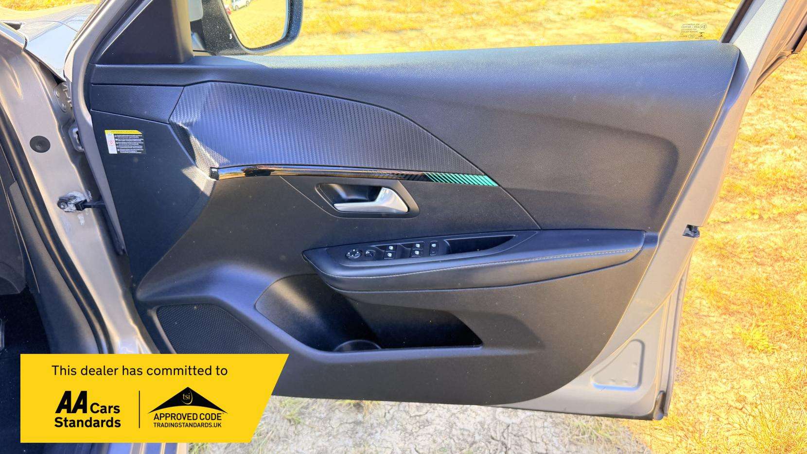 2020 PEUGEOT 208 2020 PEUGEOT 208