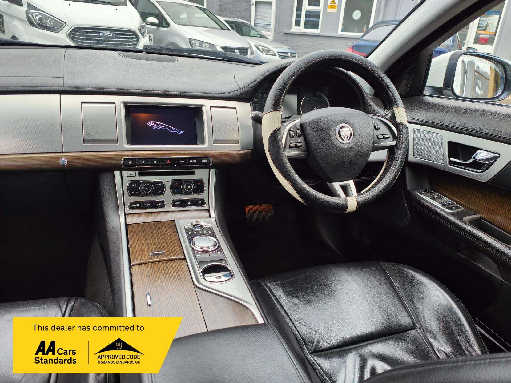 2013 JAGUAR XF 2013 JAGUAR XF