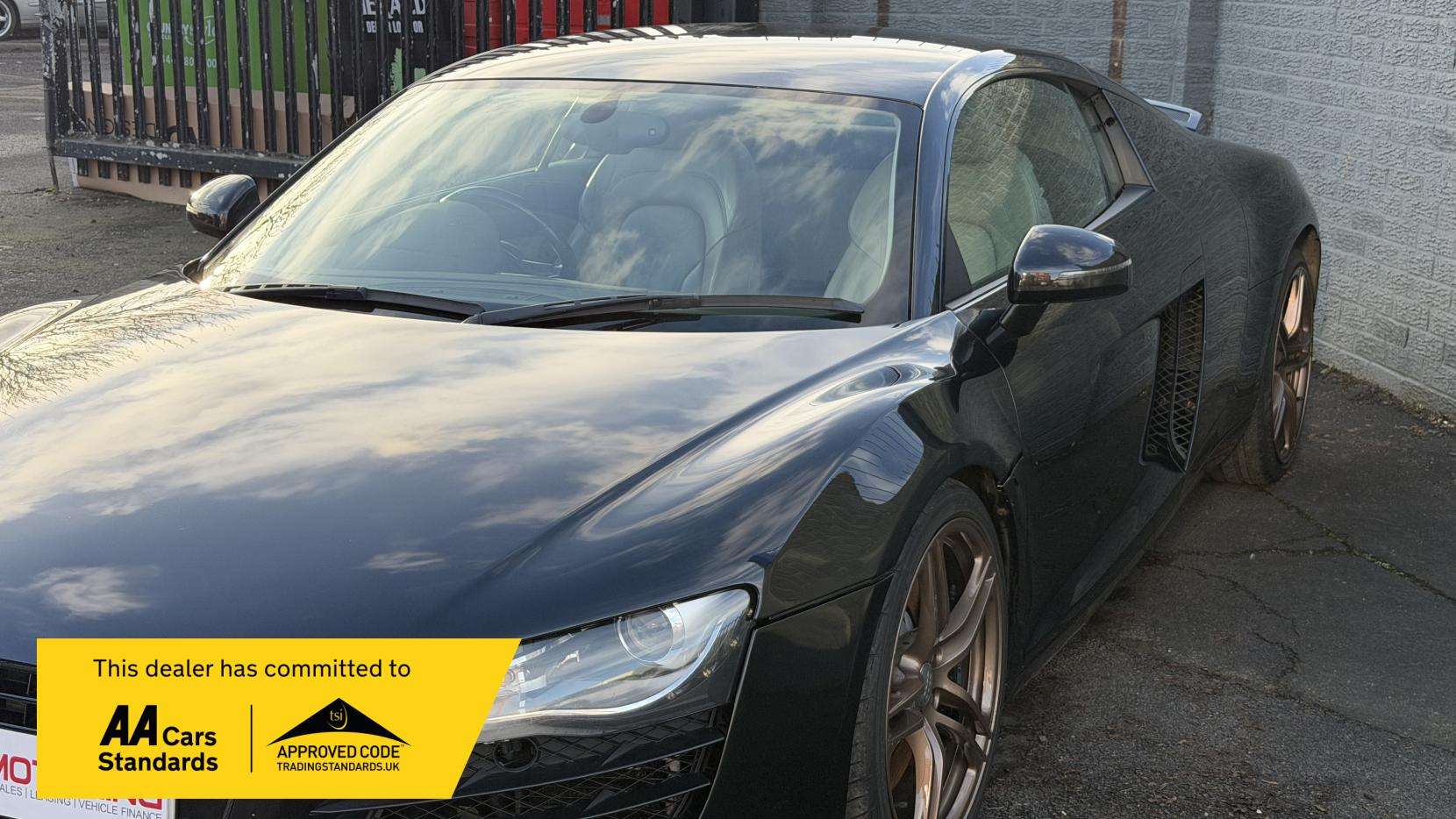 2008 AUDI R8 2008 AUDI R8