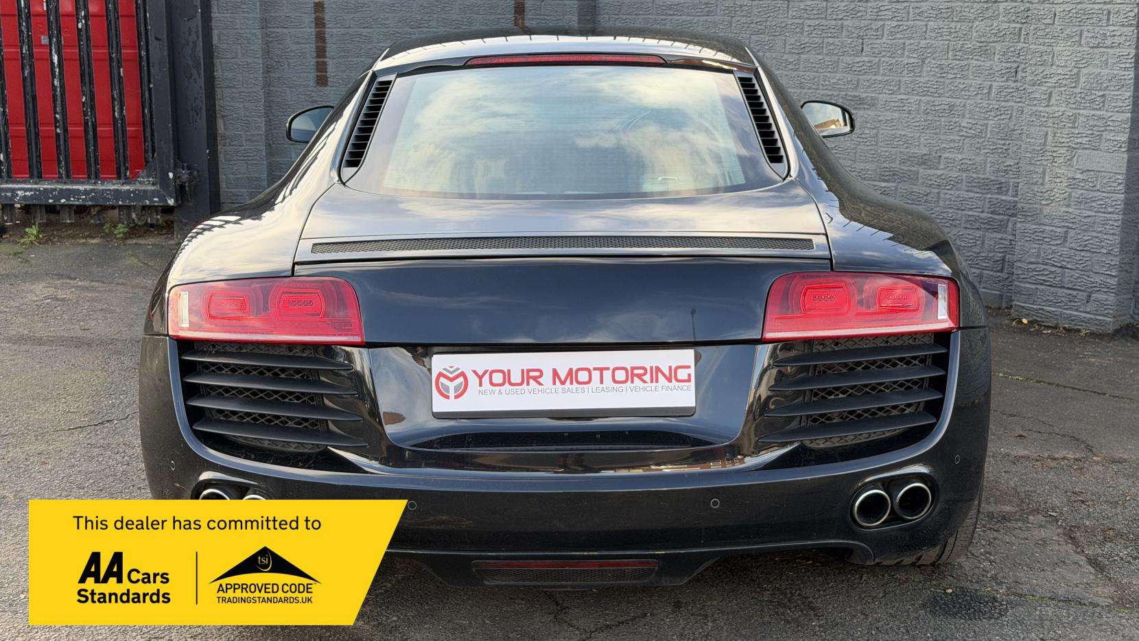 2008 AUDI R8 2008 AUDI R8
