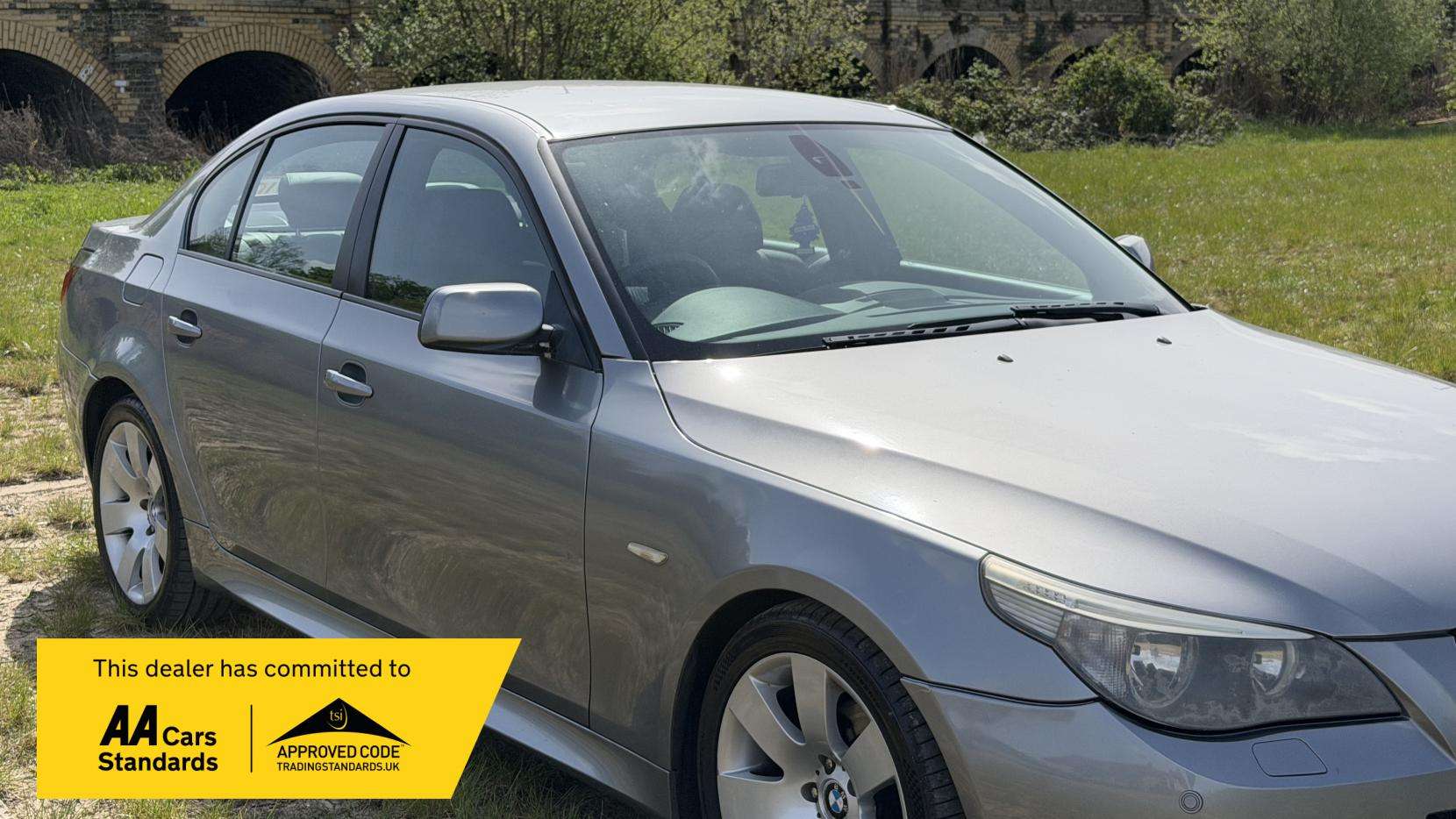 A 2007 BMW 5 SERIES 2.5 525d M Sport Saloon 4dr Diesel Manual Euro 4 (177 ps) A 2007 BMW 5 SERIES 2.5 525d M Sport Saloon 4dr Diesel Manual Euro 4 (177 ps)