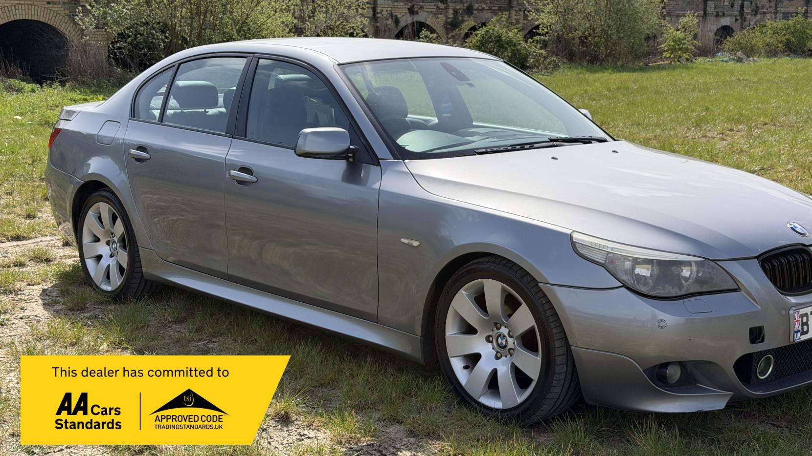 A 2007 BMW 5 SERIES 2.5 525d M Sport Saloon 4dr Diesel Manual Euro 4 (177 ps) A 2007 BMW 5 SERIES 2.5 525d M Sport Saloon 4dr Diesel Manual Euro 4 (177 ps)