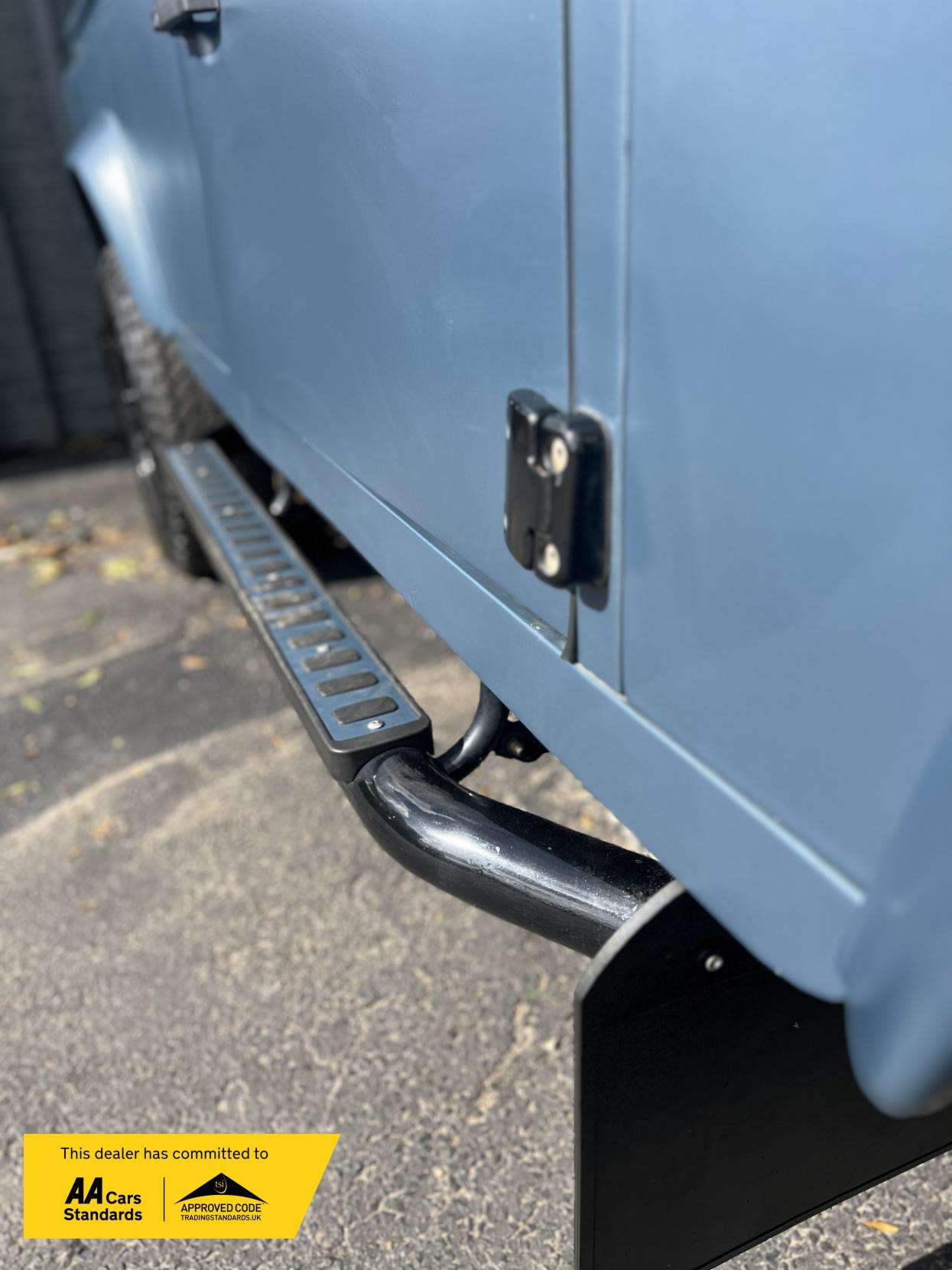 1991 LAND ROVER DEFENDER 110 1991 LAND ROVER DEFENDER 110