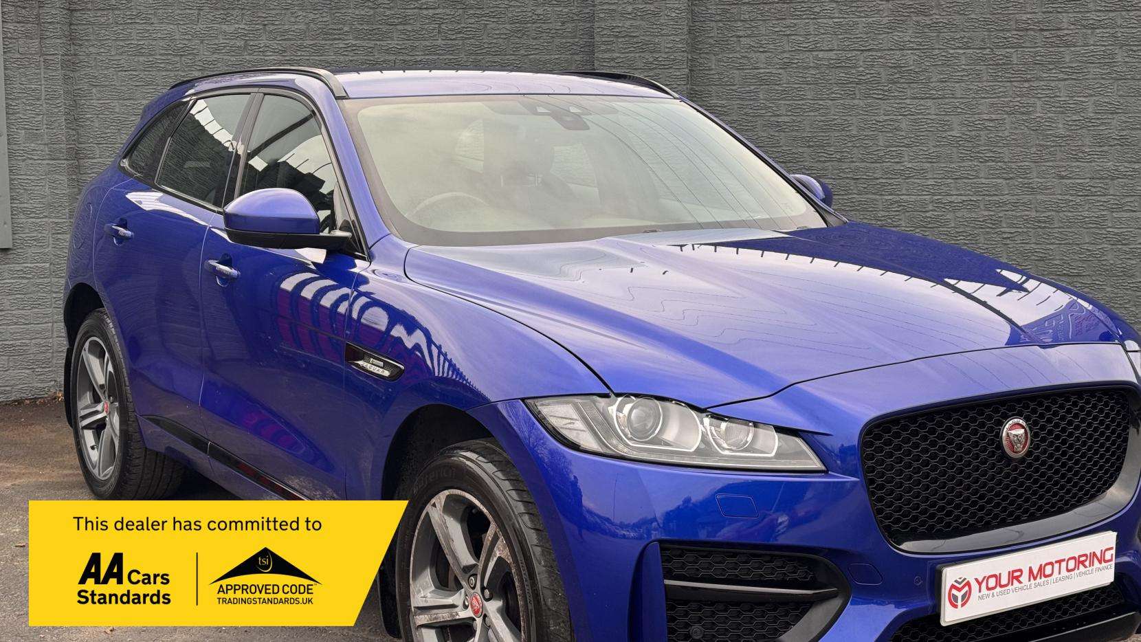 A 2017 JAGUAR F-PACE 2.0 D180 R-Sport SUV 5dr Diesel Auto Euro 6 (s/s) (180 ps) A 2017 JAGUAR F-PACE 2.0 D180 R-Sport SUV 5dr Diesel Auto Euro 6 (s/s) (180 ps)