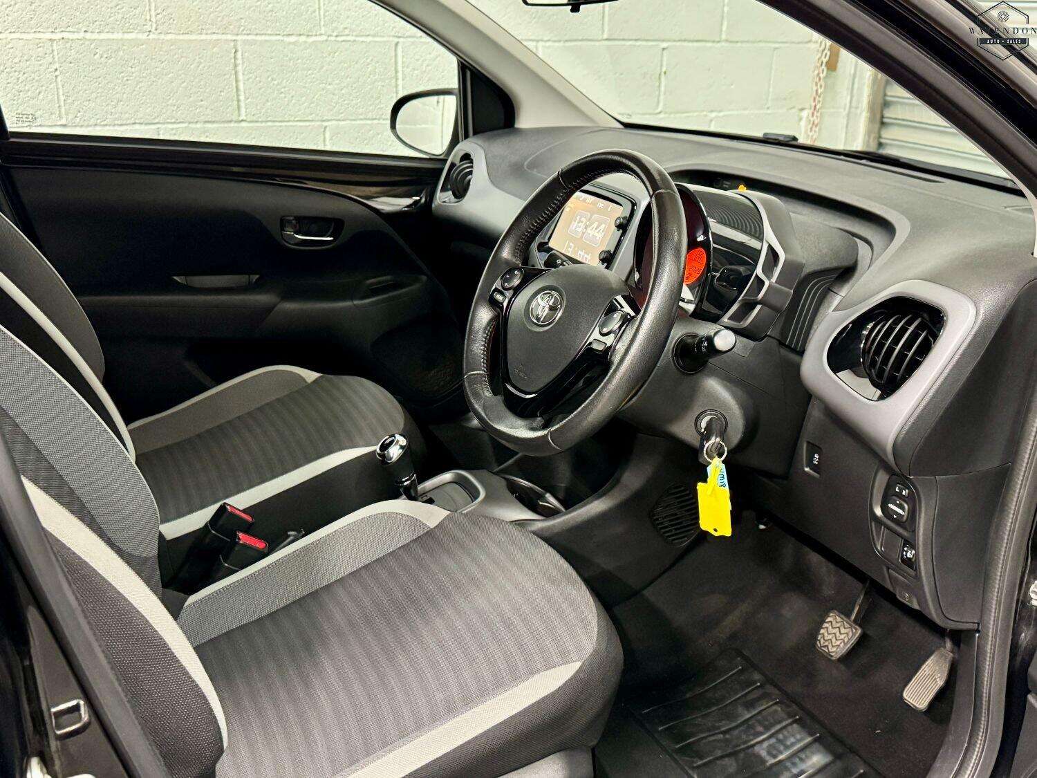 2018 TOYOTA AYGO 2018 TOYOTA AYGO