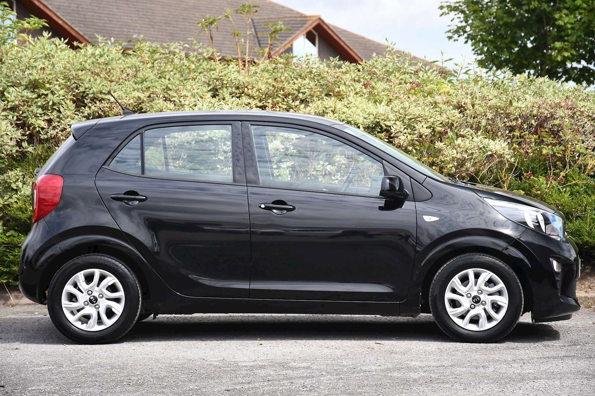 A 2019 KIA PICANTO 2 A 2019 KIA PICANTO 2
