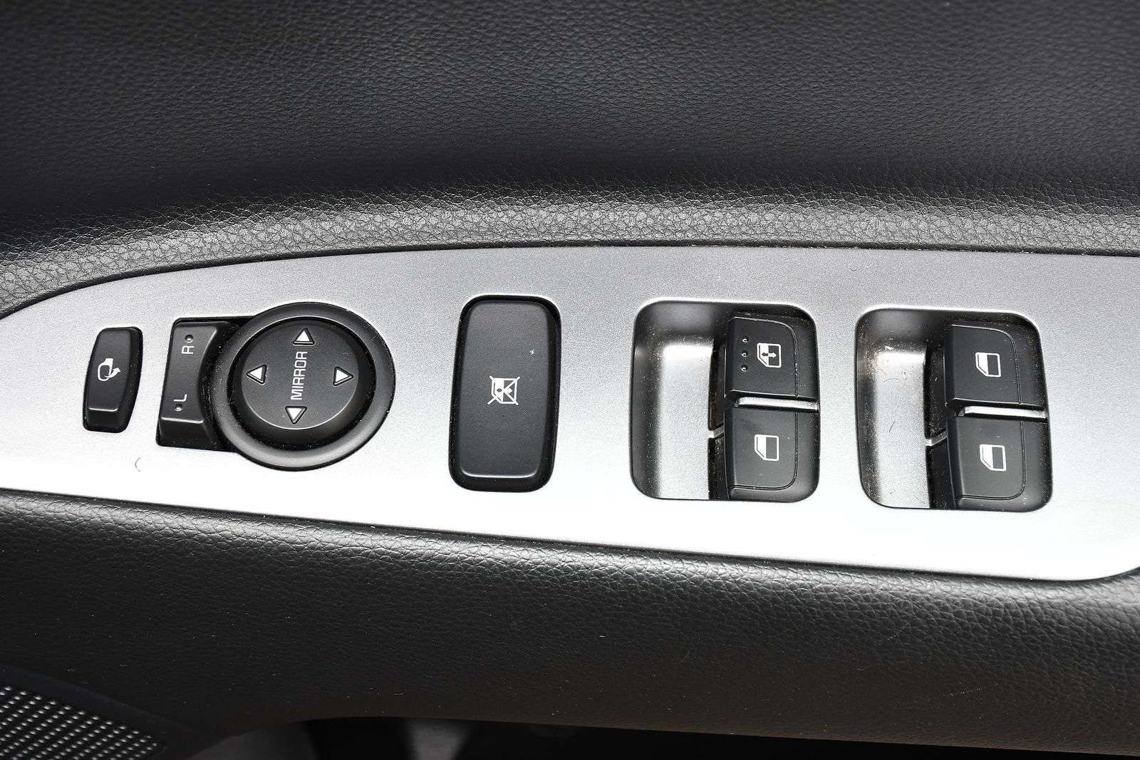 2022 KIA STONIC 2022 KIA STONIC