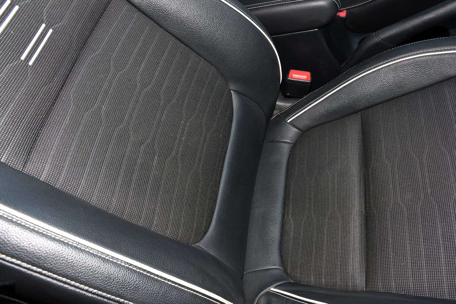 2021 KIA STONIC 2021 KIA STONIC