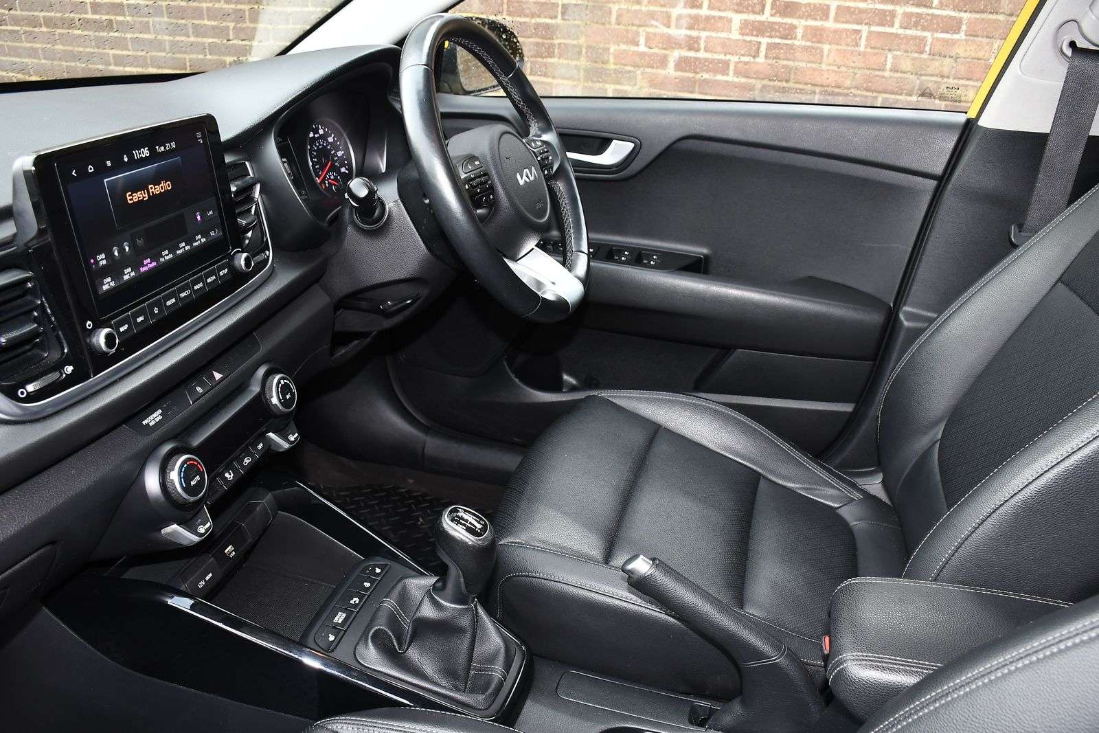 2021 KIA RIO 2021 KIA RIO