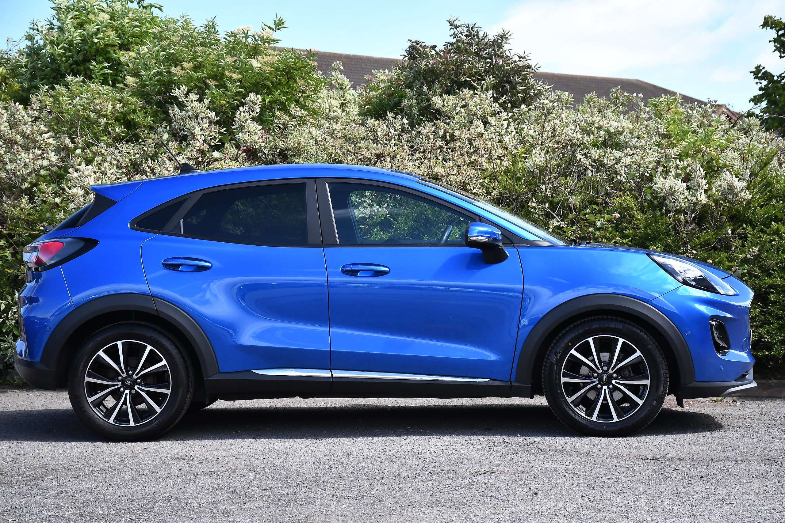 A 2021 FORD PUMA 1.0T EcoBoost MHEV Titanium SUV 5dr Petrol Manual Euro 6 (s/s) (125 ps) A 2021 FORD PUMA 1.0T EcoBoost MHEV Titanium SUV 5dr Petrol Manual Euro 6 (s/s) (125 ps)