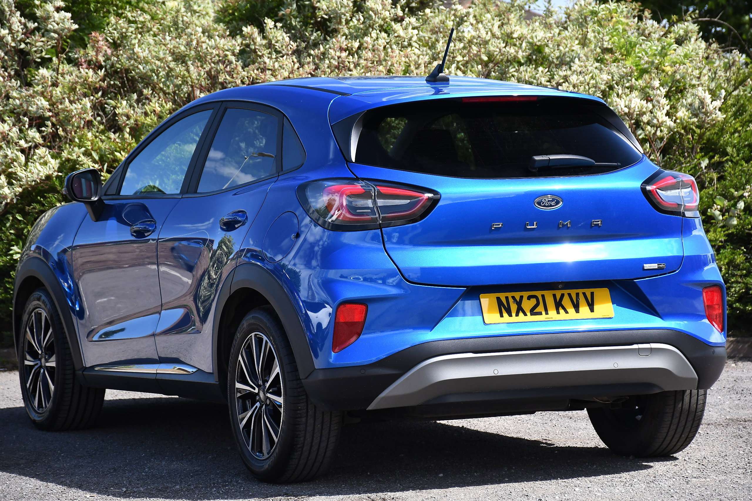 A 2021 FORD PUMA 1.0T EcoBoost MHEV Titanium SUV 5dr Petrol Manual Euro 6 (s/s) (125 ps) A 2021 FORD PUMA 1.0T EcoBoost MHEV Titanium SUV 5dr Petrol Manual Euro 6 (s/s) (125 ps)