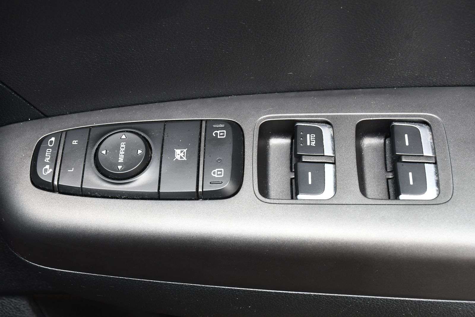 2021 KIA SPORTAGE 2021 KIA SPORTAGE