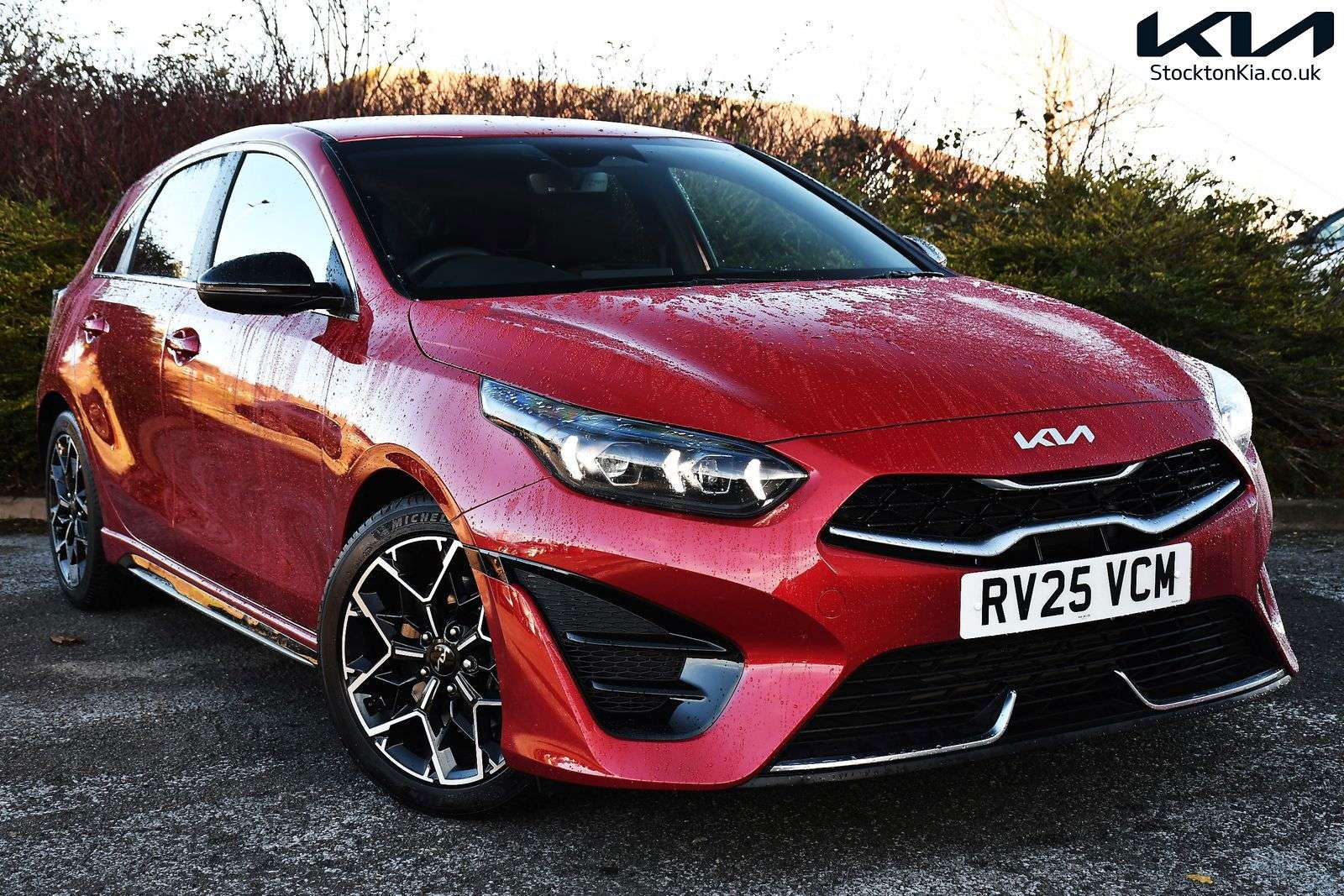 A 2025 KIA CEED 1.5 T-GDi GT-Line Hatchback 5dr Petrol Manual Euro 6 (s/s) (138 bhp) A 2025 KIA CEED 1.5 T-GDi GT-Line Hatchback 5dr Petrol Manual Euro 6 (s/s) (138 bhp)