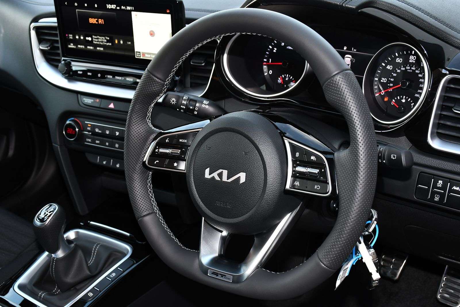 2025 KIA XCEED 2025 KIA XCEED