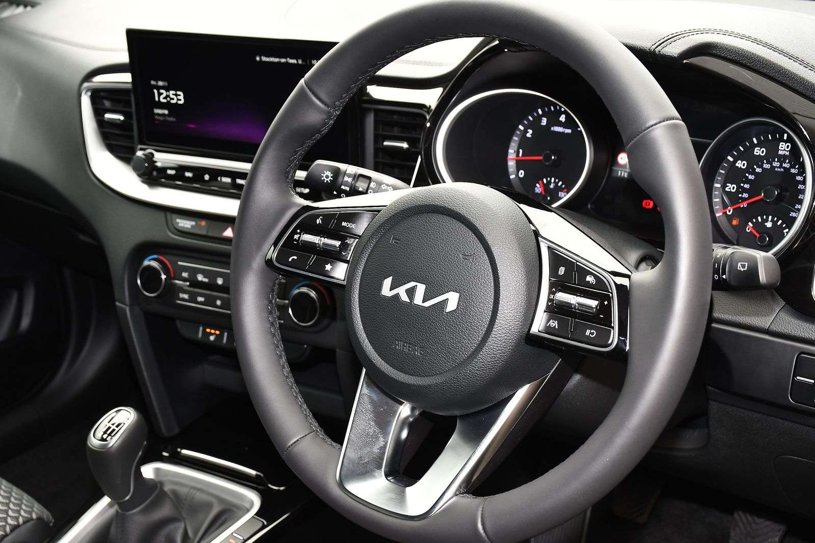 2025 KIA CEED 2025 KIA CEED