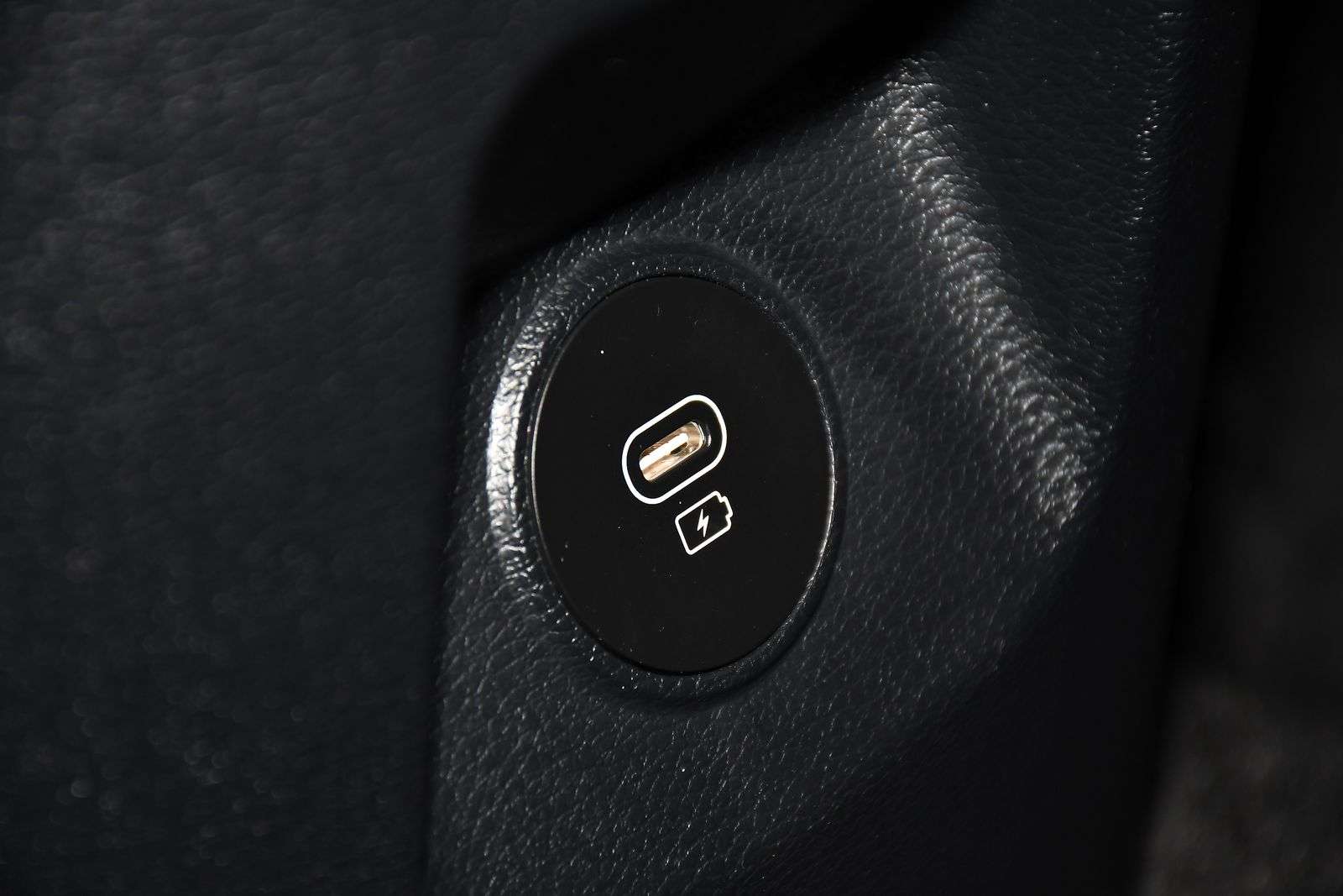 2025 KIA XCEED 2025 KIA XCEED