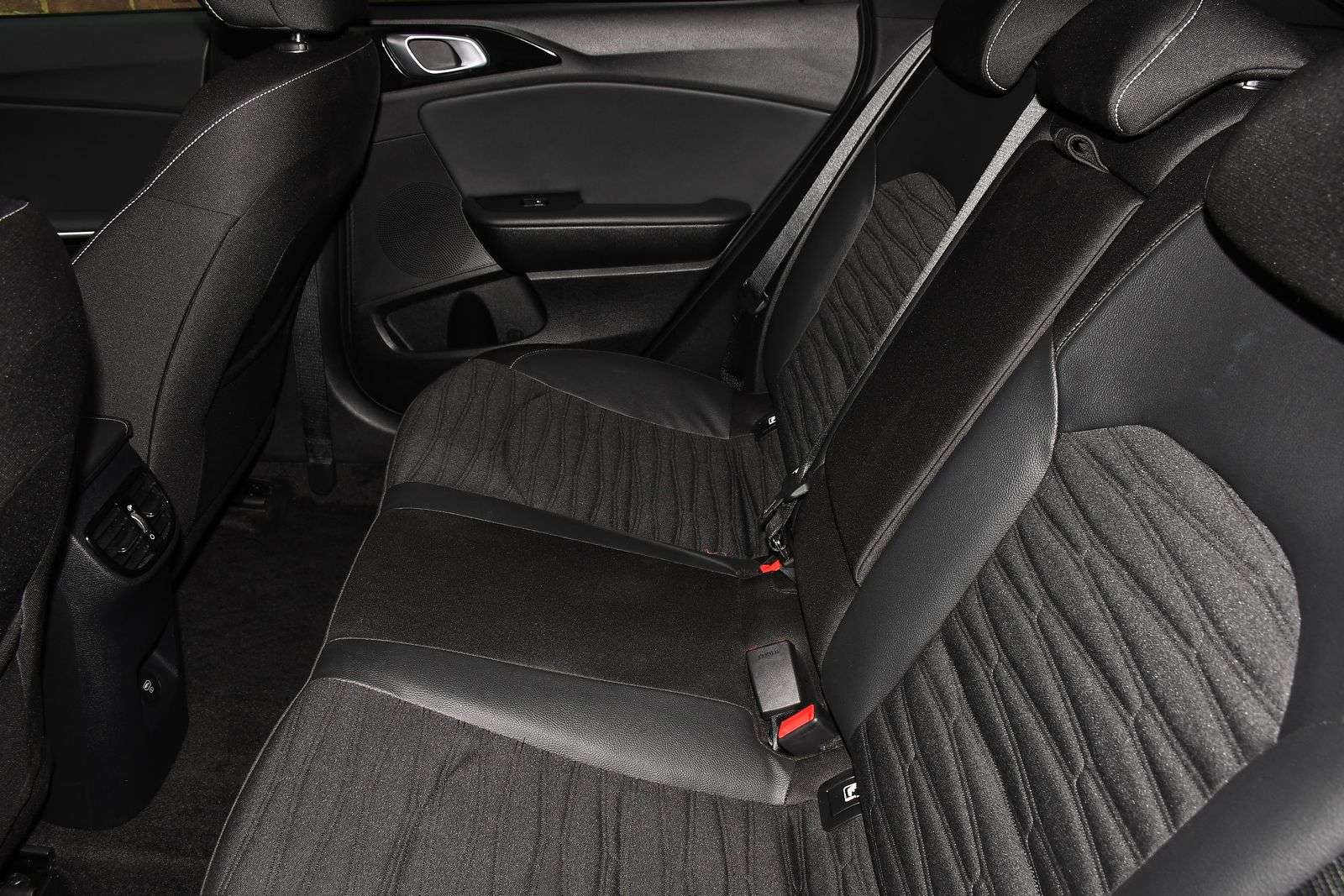 2025 KIA XCEED 2025 KIA XCEED