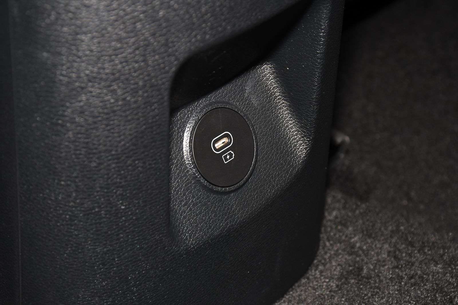 2025 KIA PROCEED 2025 KIA PROCEED