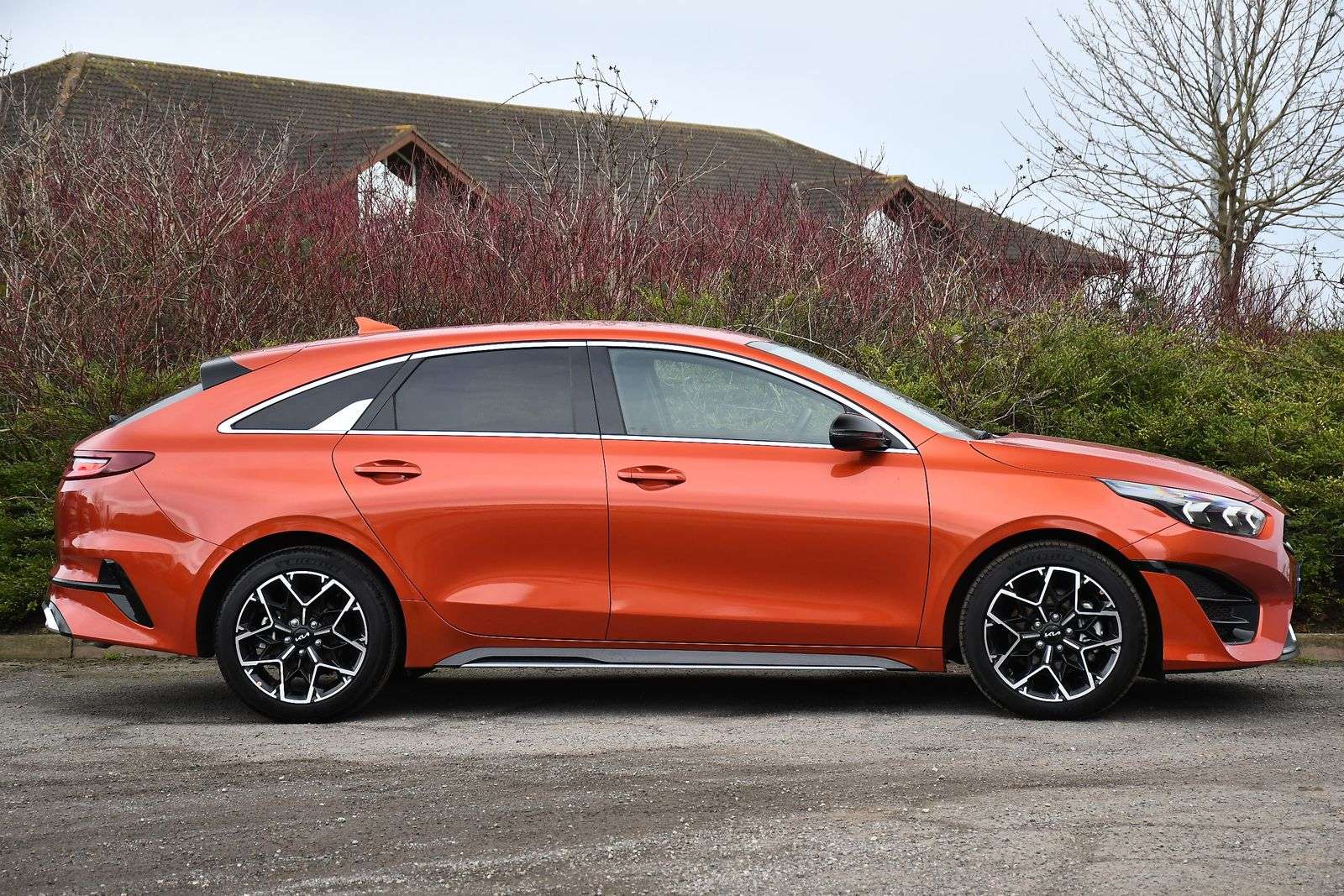 A 2025 KIA PROCEED 1.5 T-GDi GT-Line Shooting Brake 5dr Petrol Manual Euro 6 (s/s) (138 bhp) A 2025 KIA PROCEED 1.5 T-GDi GT-Line Shooting Brake 5dr Petrol Manual Euro 6 (s/s) (138 bhp)