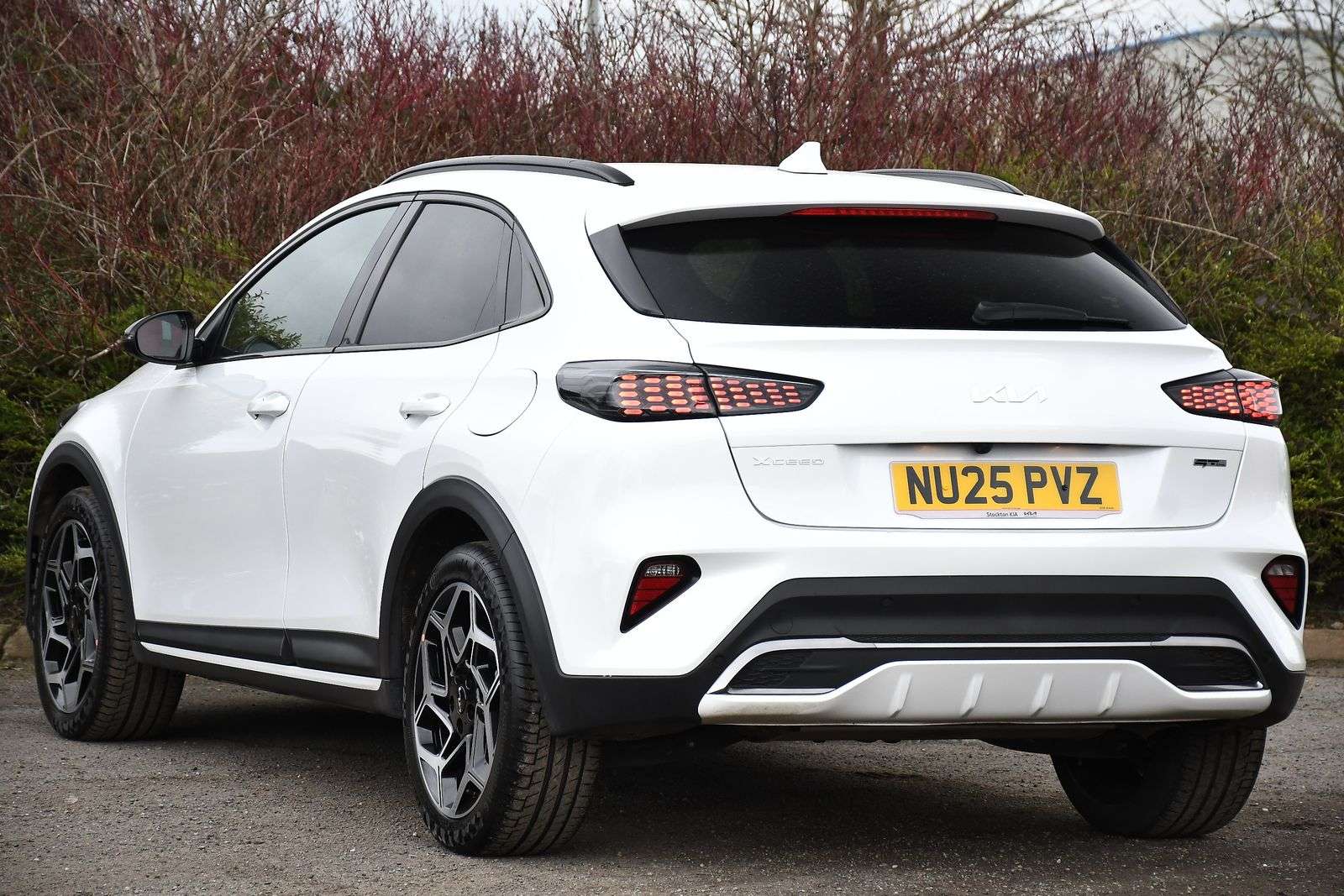 A 2025 KIA XCEED 1.5 T-GDi GT-Line SUV 5dr Petrol Manual Euro 6 (s/s) (138 bhp) A 2025 KIA XCEED 1.5 T-GDi GT-Line SUV 5dr Petrol Manual Euro 6 (s/s) (138 bhp)