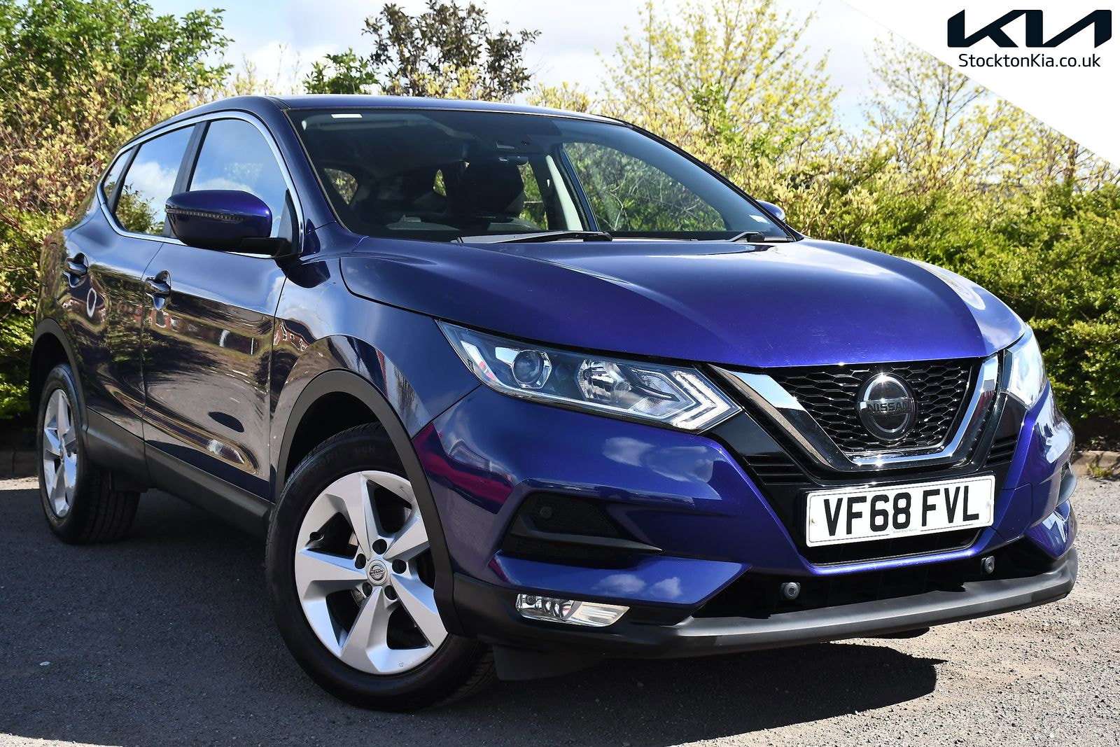 A 2019 NISSAN QASHQAI 1.3 DIG-T Acenta Premium SUV 5dr Petrol Manual Euro 6 (s/s) (140 ps) A 2019 NISSAN QASHQAI 1.3 DIG-T Acenta Premium SUV 5dr Petrol Manual Euro 6 (s/s) (140 ps)