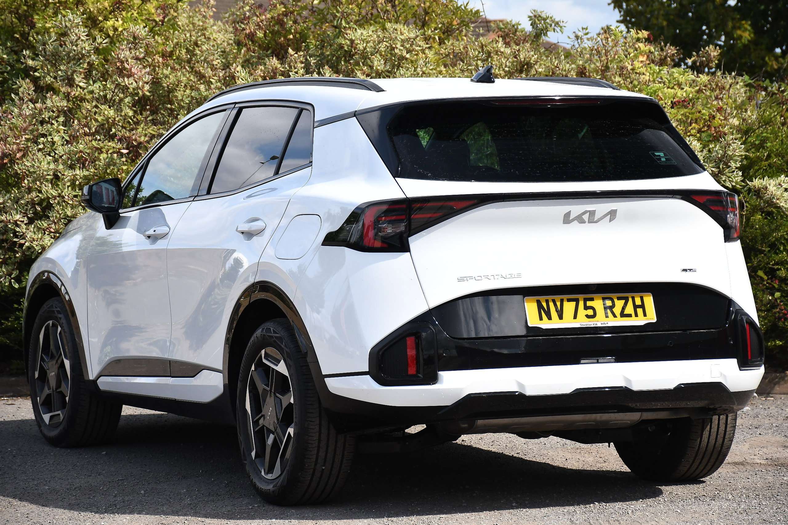 A 2026 KIA SPORTAGE 1.6 T-GDi GT-Line SUV 5dr Petrol Manual Euro 6 (s/s) (147 bhp) A 2026 KIA SPORTAGE 1.6 T-GDi GT-Line SUV 5dr Petrol Manual Euro 6 (s/s) (147 bhp)