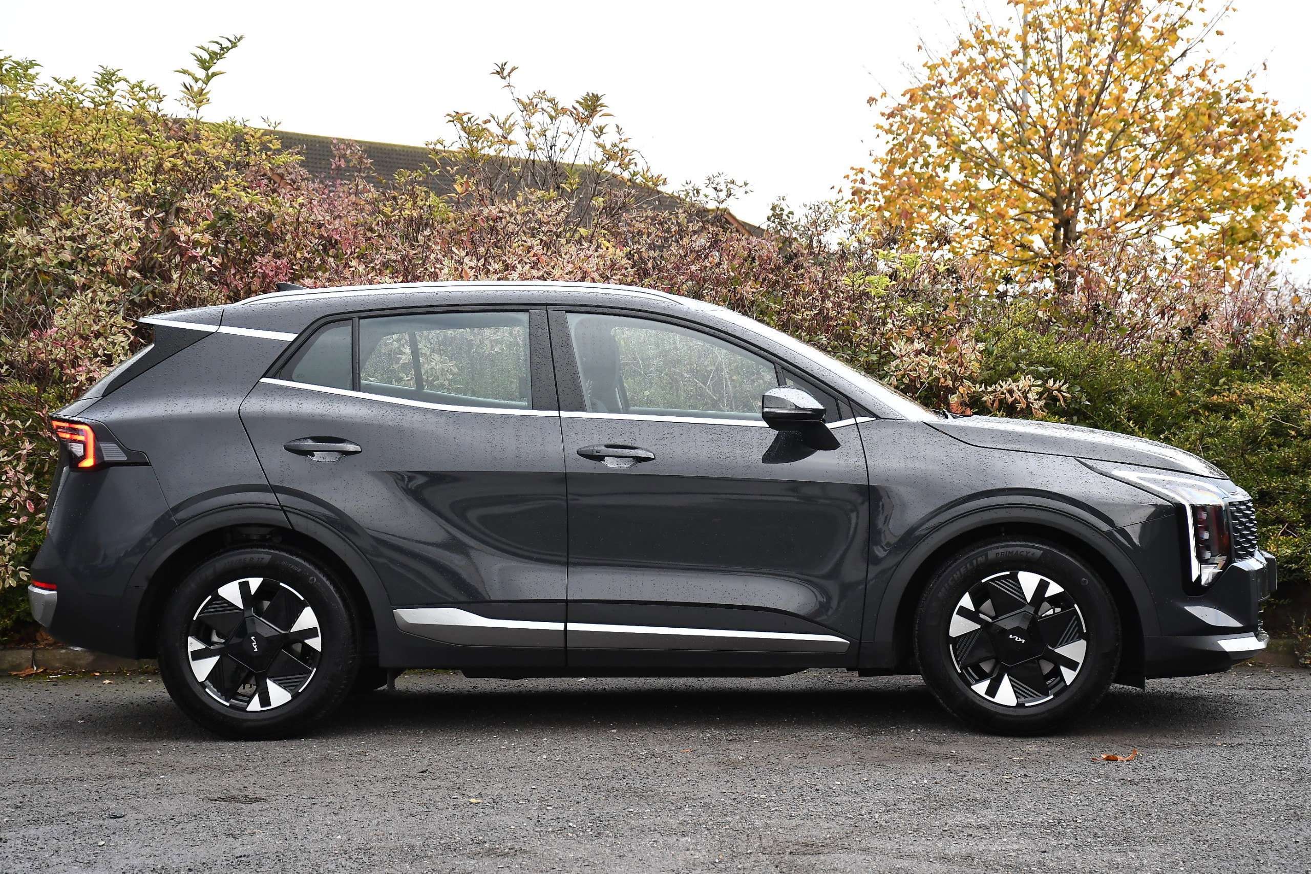 A 2026 KIA SPORTAGE 1.6 T-GDi Pure SUV 5dr Petrol Manual Euro 6 (s/s) (147 bhp) A 2026 KIA SPORTAGE 1.6 T-GDi Pure SUV 5dr Petrol Manual Euro 6 (s/s) (147 bhp)