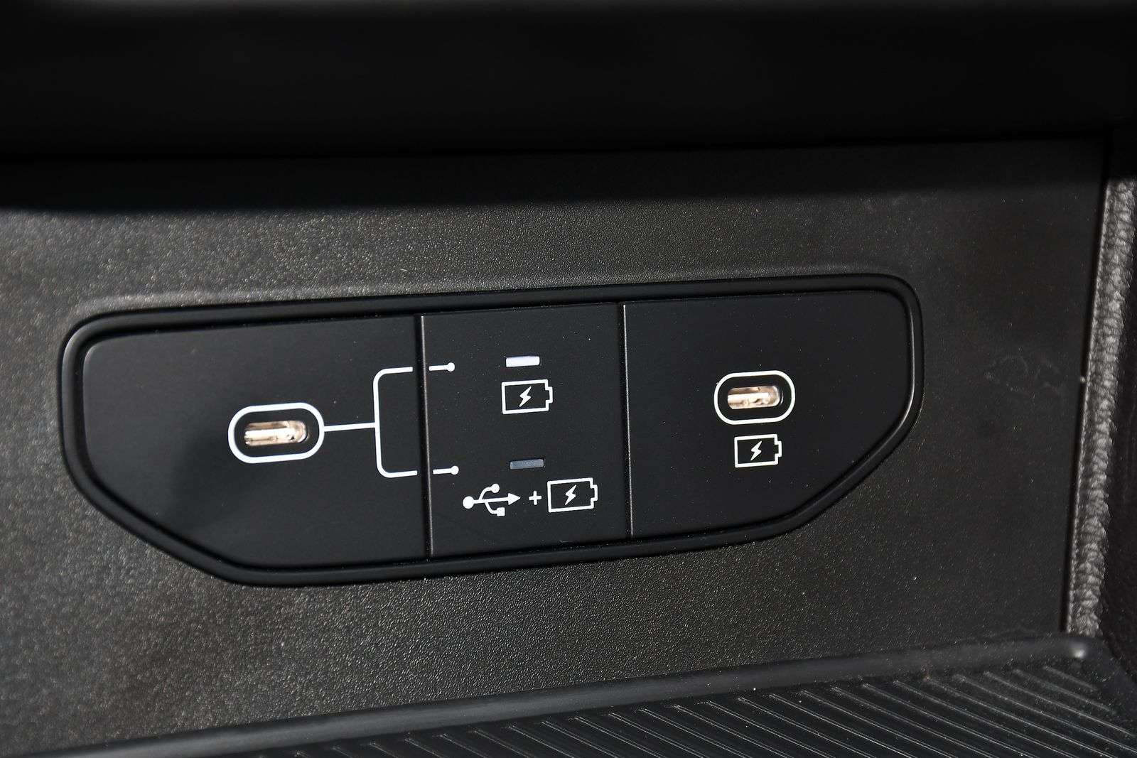 2025 KIA SPORTAGE 2025 KIA SPORTAGE