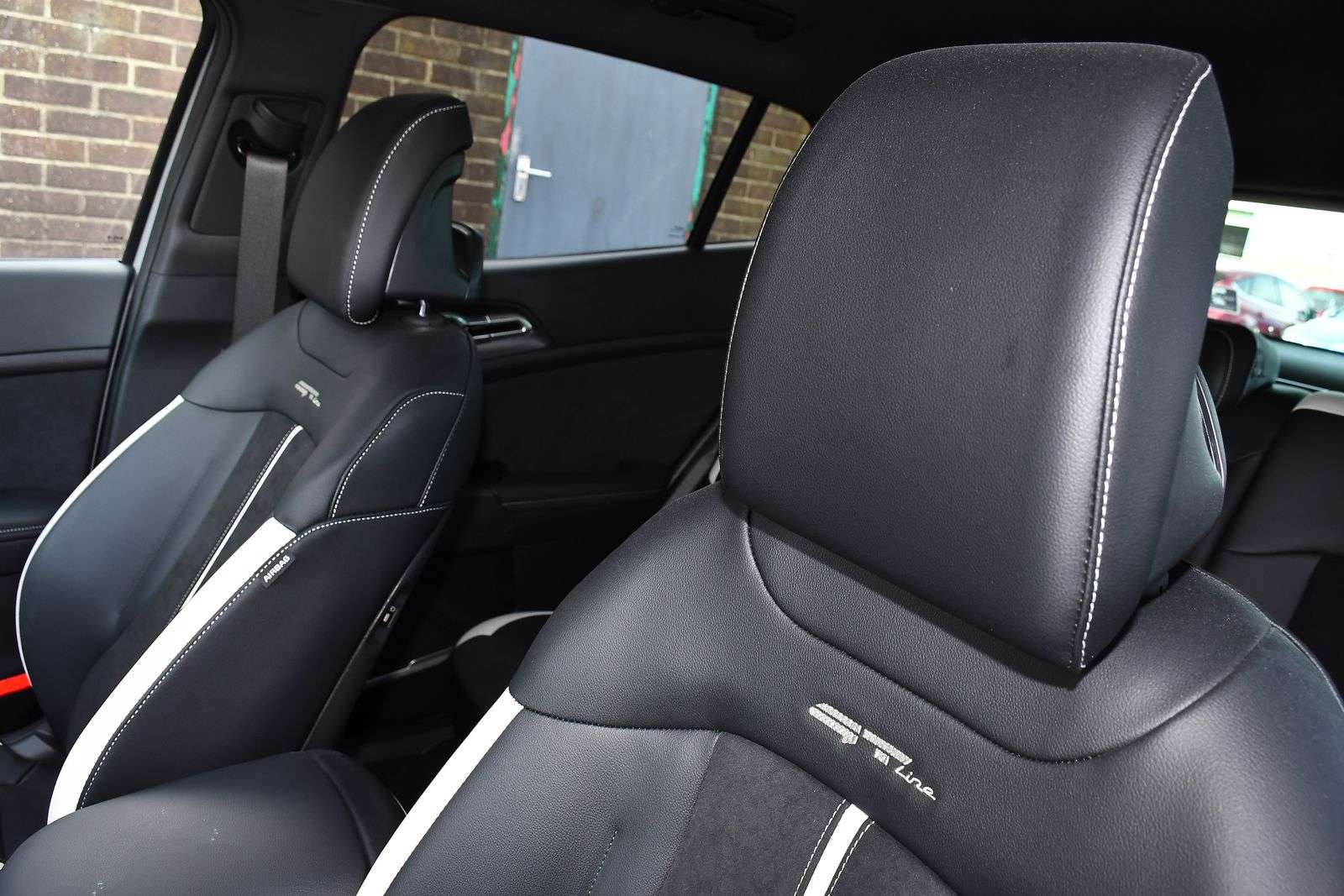 2025 KIA SPORTAGE 2025 KIA SPORTAGE